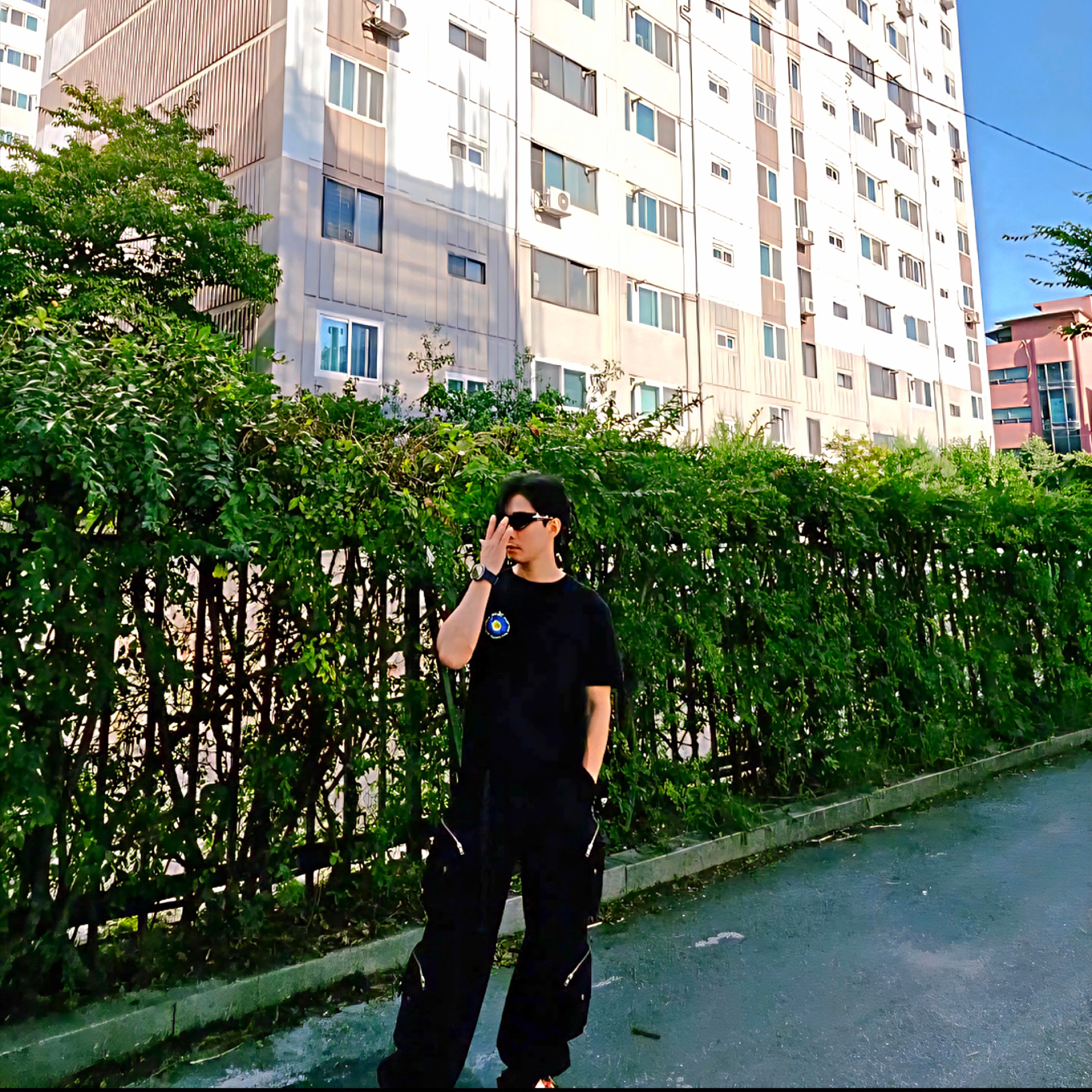 Stussy Cosmos T-Shirt Black 착용 스타일 - 3