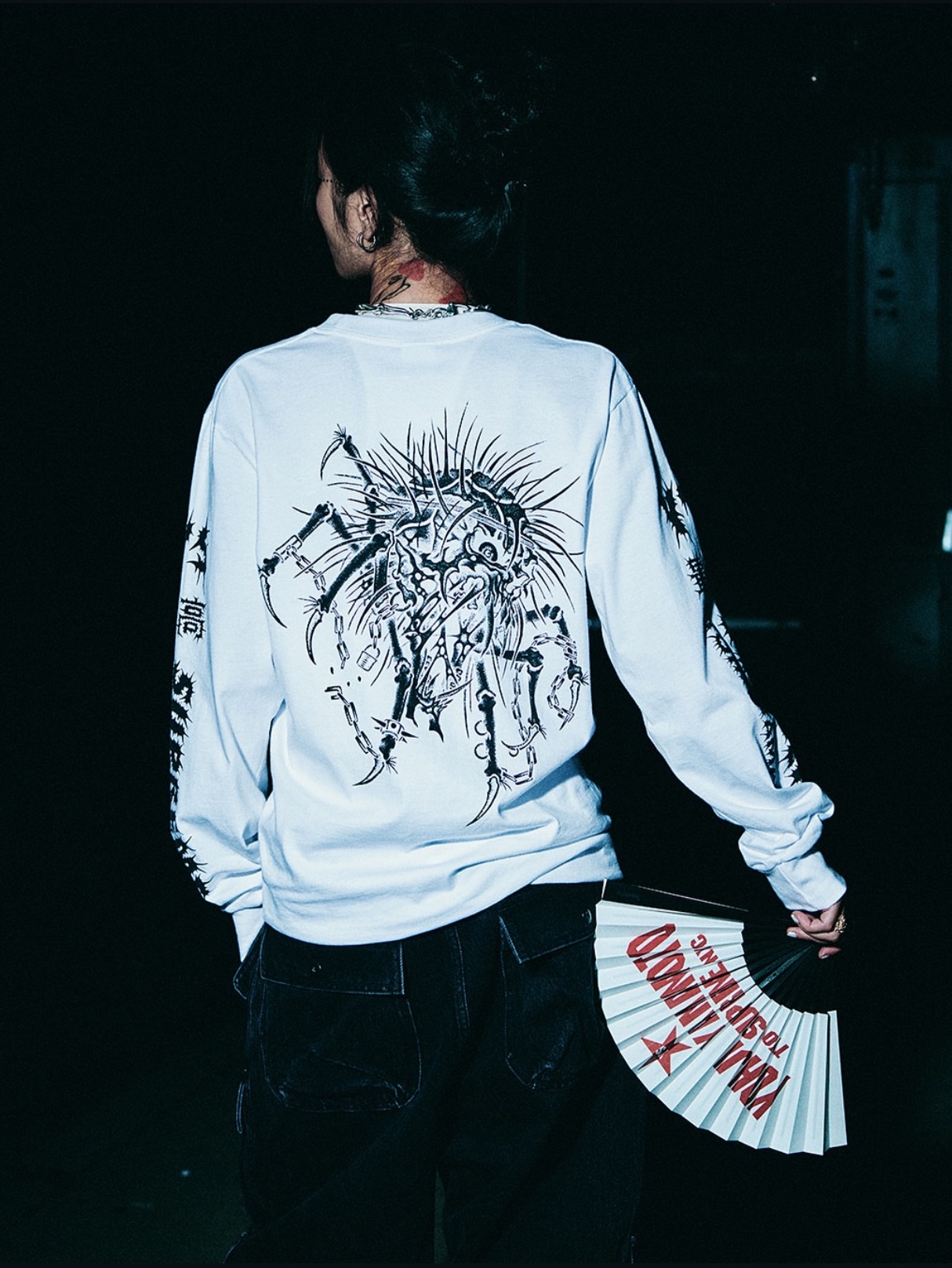 Supreme x Y's by Yohji Yamamoto Silver Bracelet Silver - 25FW, Supreme x Y's by Yohji Yamamoto Silver Wallet Chain Silver - 25FW 착용 스타일 - 2