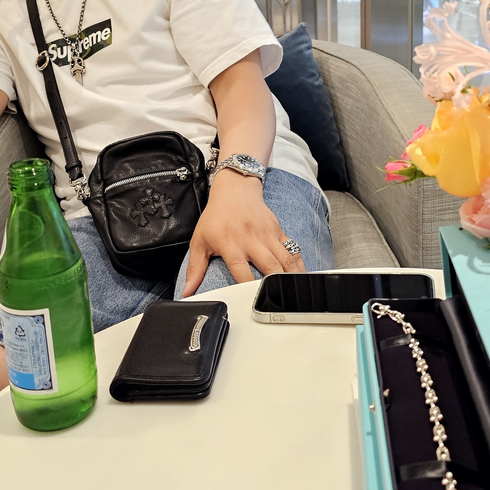 Hansroom Chrome Hearts Taka Mini Leather Shoulder Bag Pink, Rolex Datejust 41mm 126334 Bright Blue Jubilee 착용 스타일