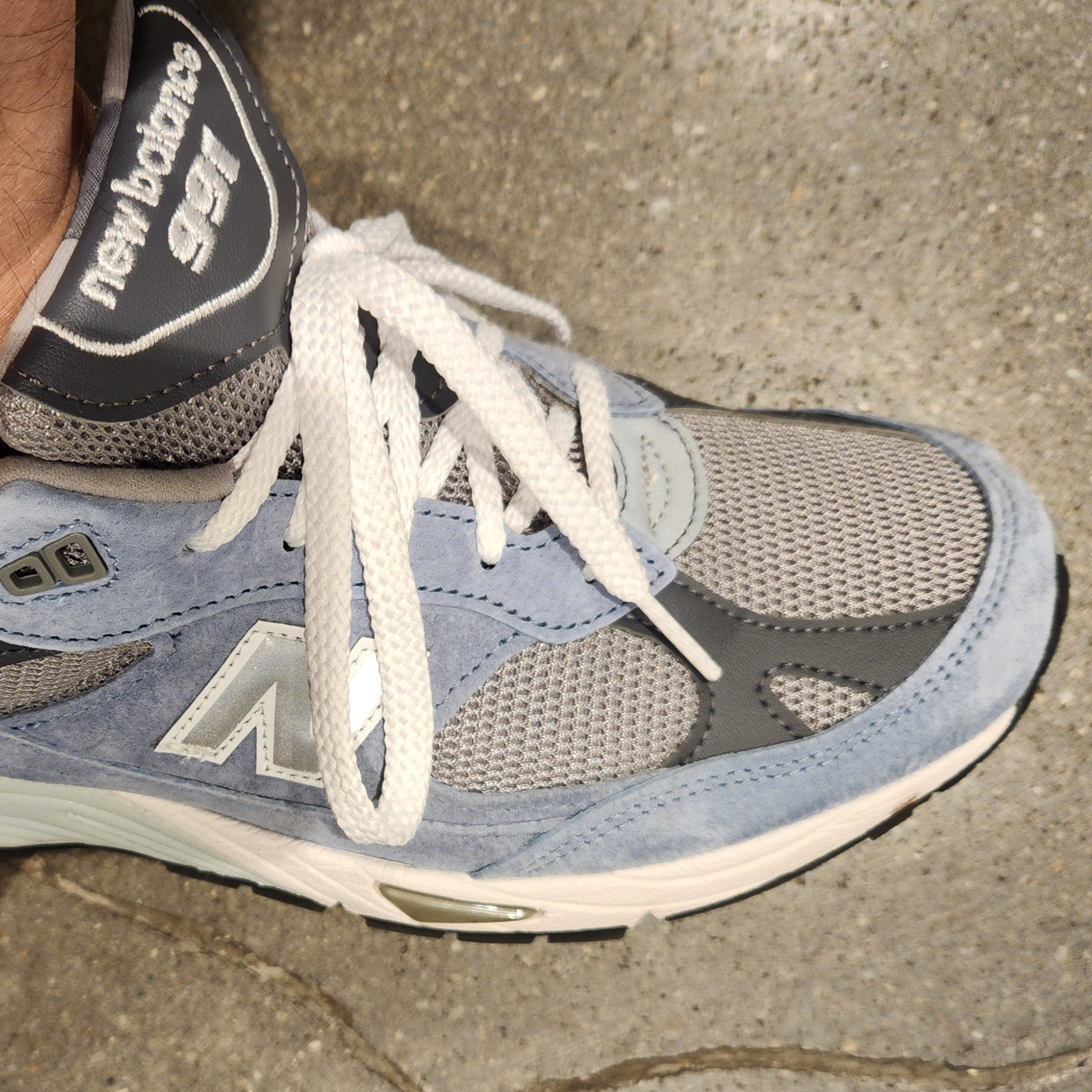 New Balance 991 Made in UK Dusty Blue 착용 스타일
