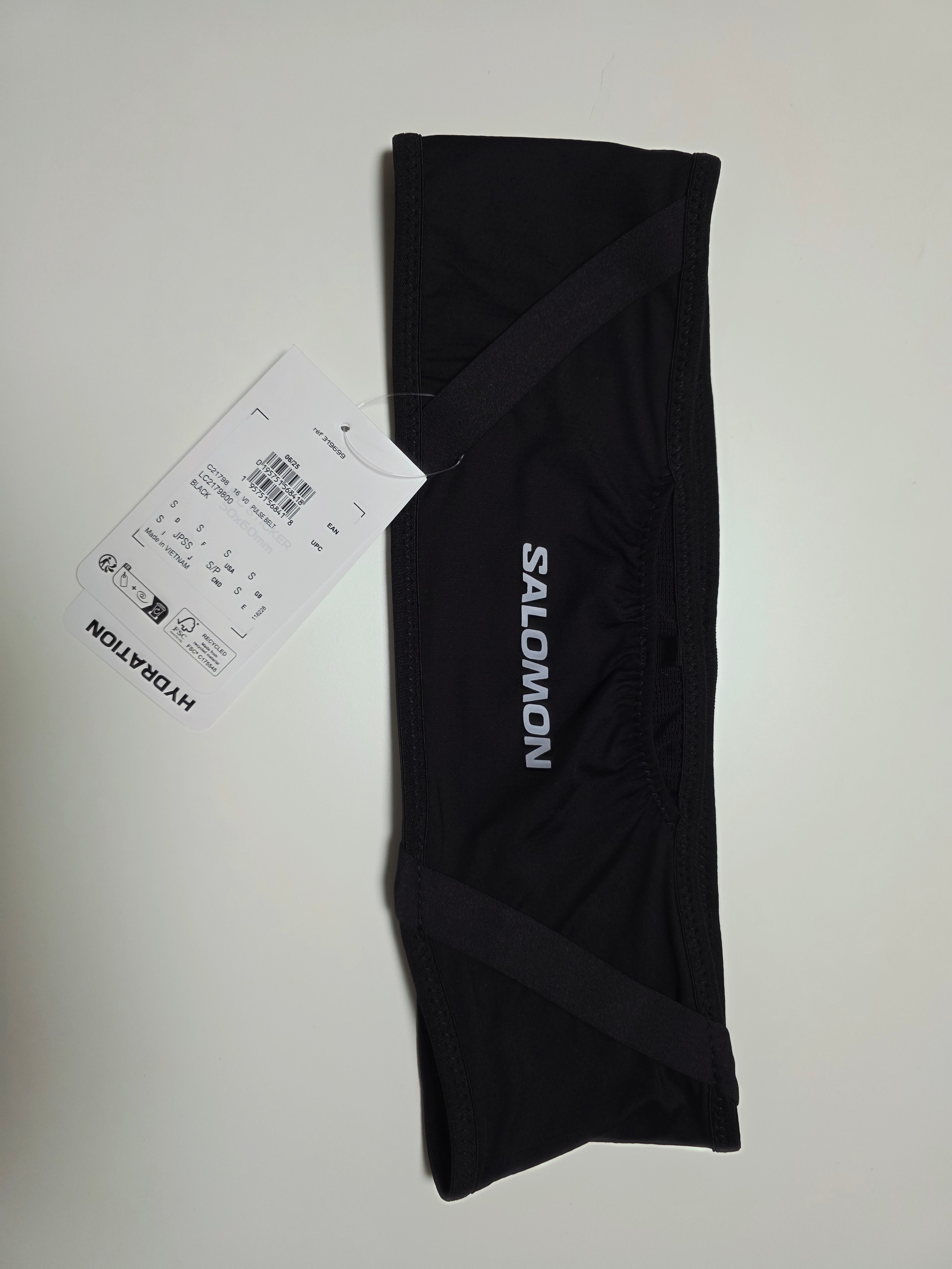 Salomon Pulse Belt Black 착용 스타일 - 1
