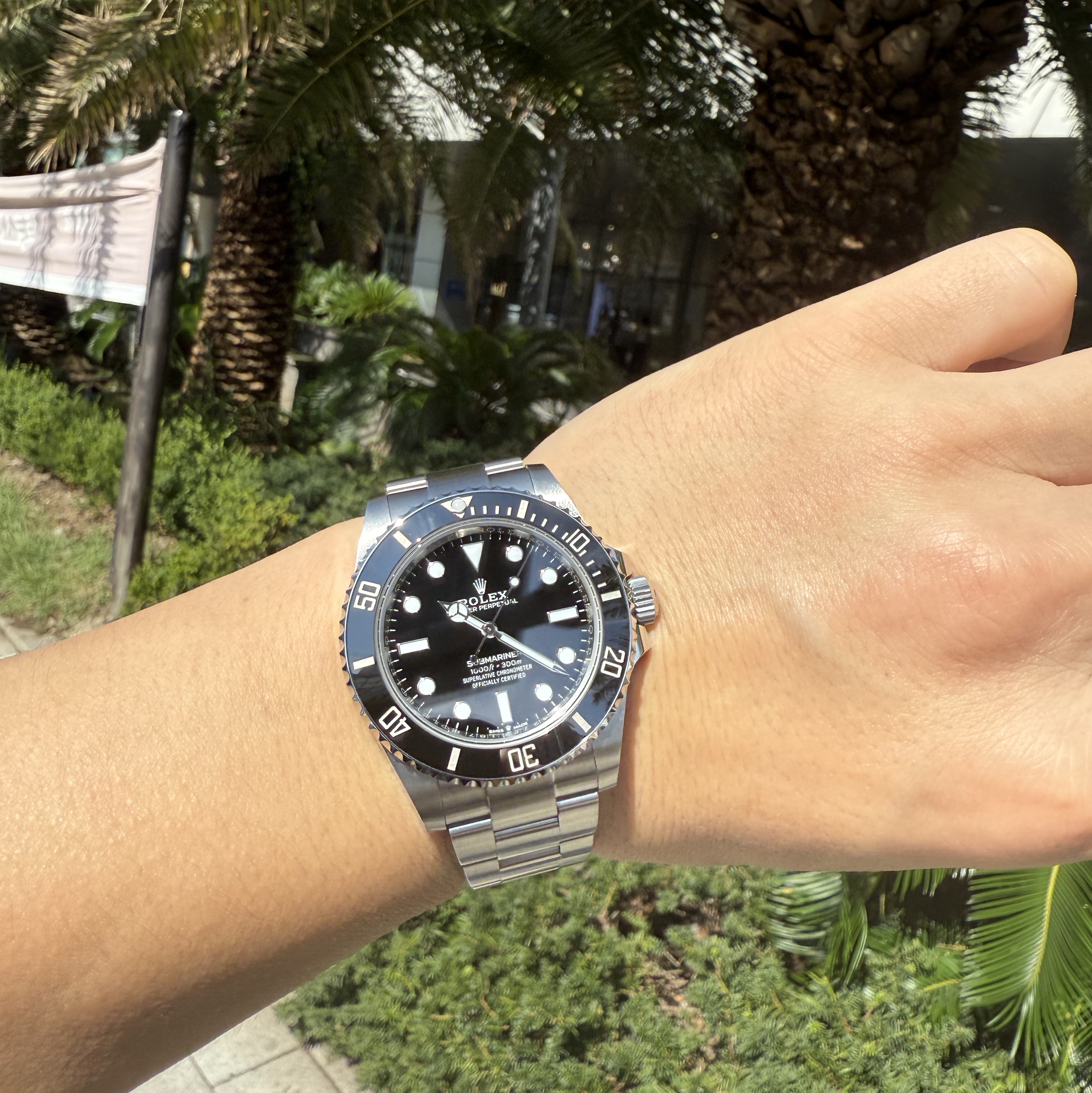 Rolex Submariner 41mm 124060 Black Oyster 착용 스타일 - 1