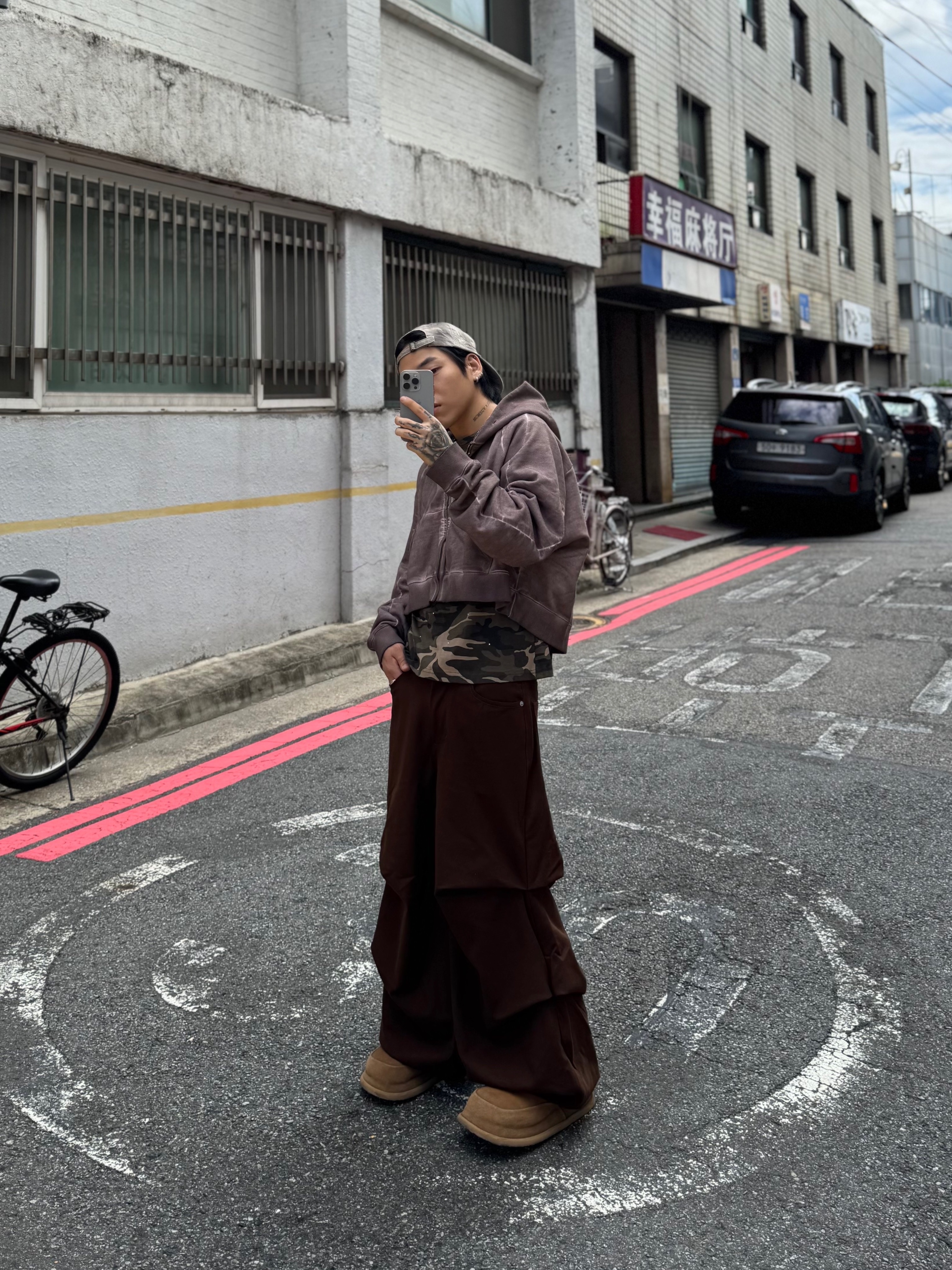Kinchi x Non Parking N Road Boots Brown, [KREAM Exclusive] Aoiro 6-Panel Bone A/N Cap Mud 착용 스타일 - 4