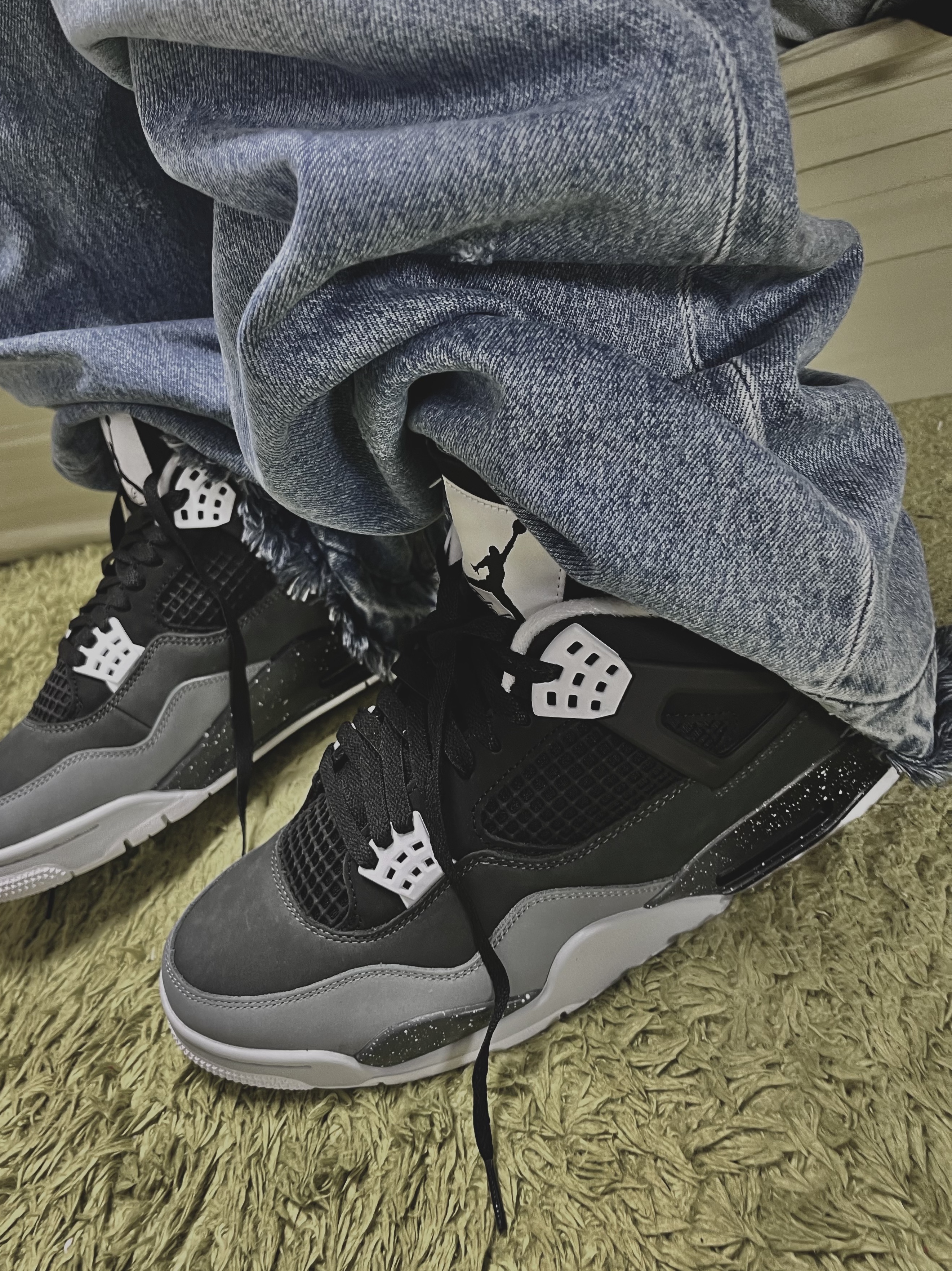 Jordan 4 Retro Fear 2024 착용 스타일 - 1