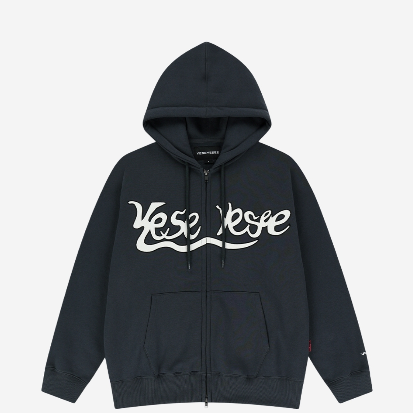 YESEYESEE Y.E.S Snail Logo Zip-up Hoodie Charcoal 착용 스타일
