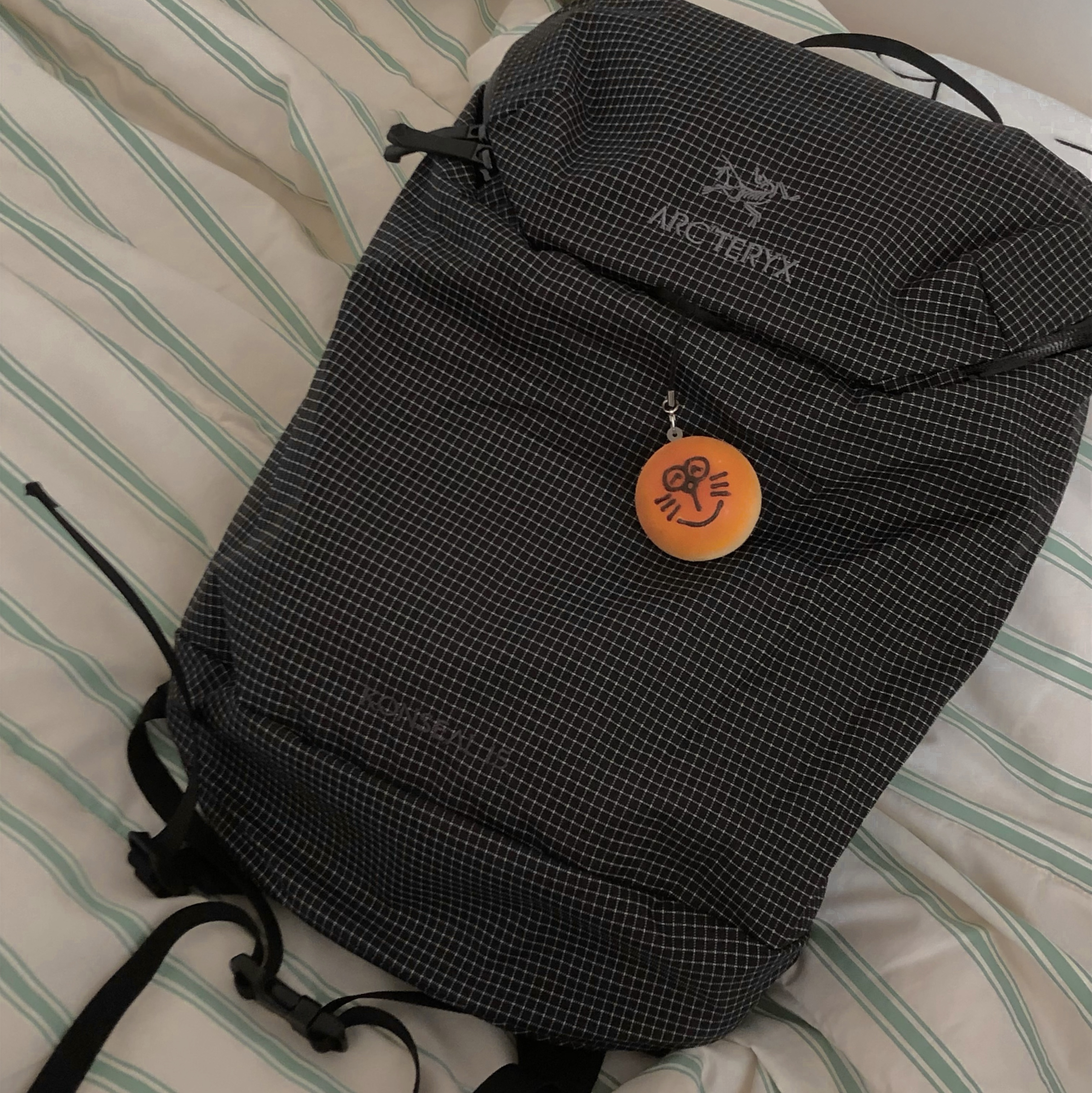 Arc'teryx Konseal 15 Backpack Black 착용 스타일