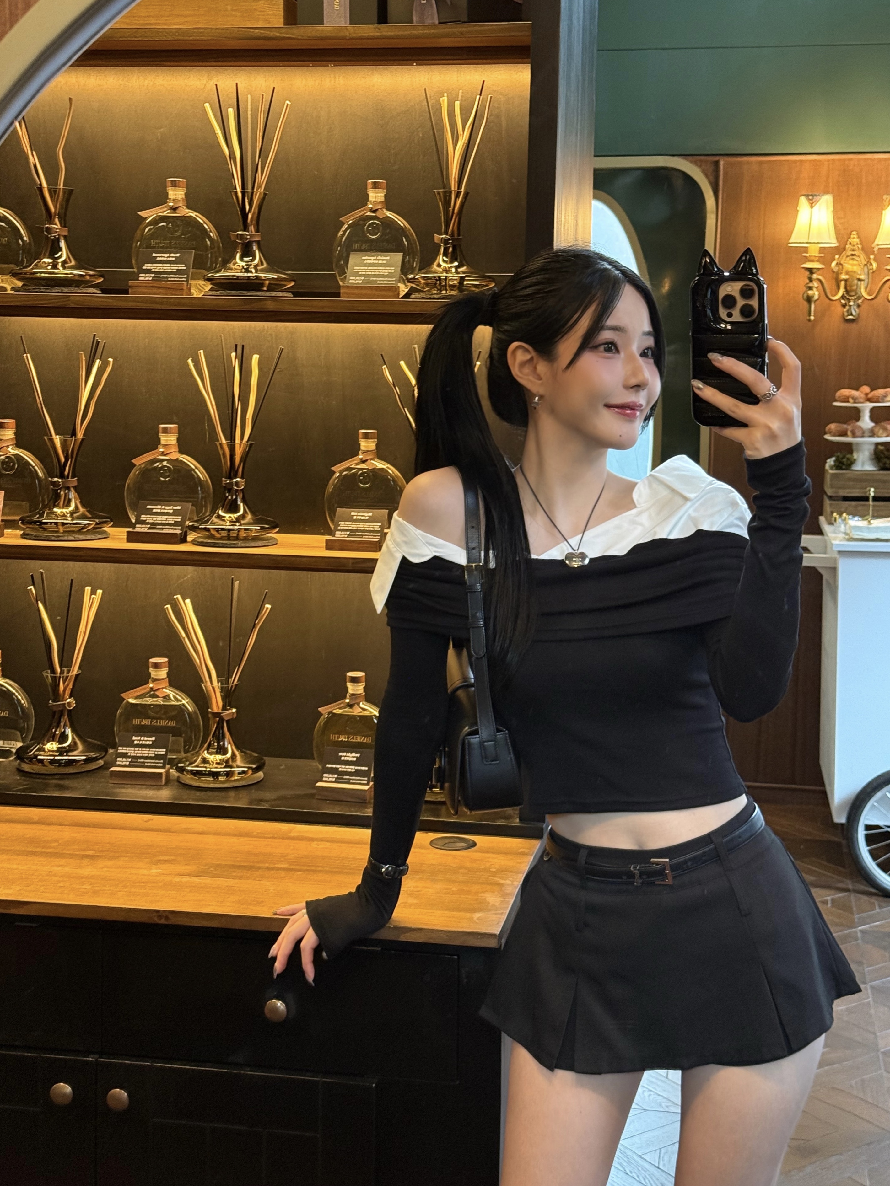 Celine Coeur Triomphe Necklace In Brass With Rhodium Finish and Cotton Silver Black, Saint Laurent Grained Leather Silver Monogram Slim Belt Black 착용 스타일
