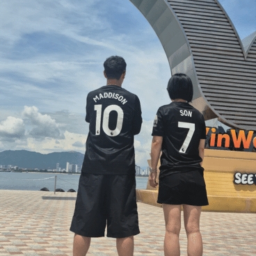Nike Tottenham Hotspur 2025/26 Stadium Away Dri-Fit Soccer Replica Jersey Black Light Iron Ore (Non Marking Ver.) 착용 스타일 - 2