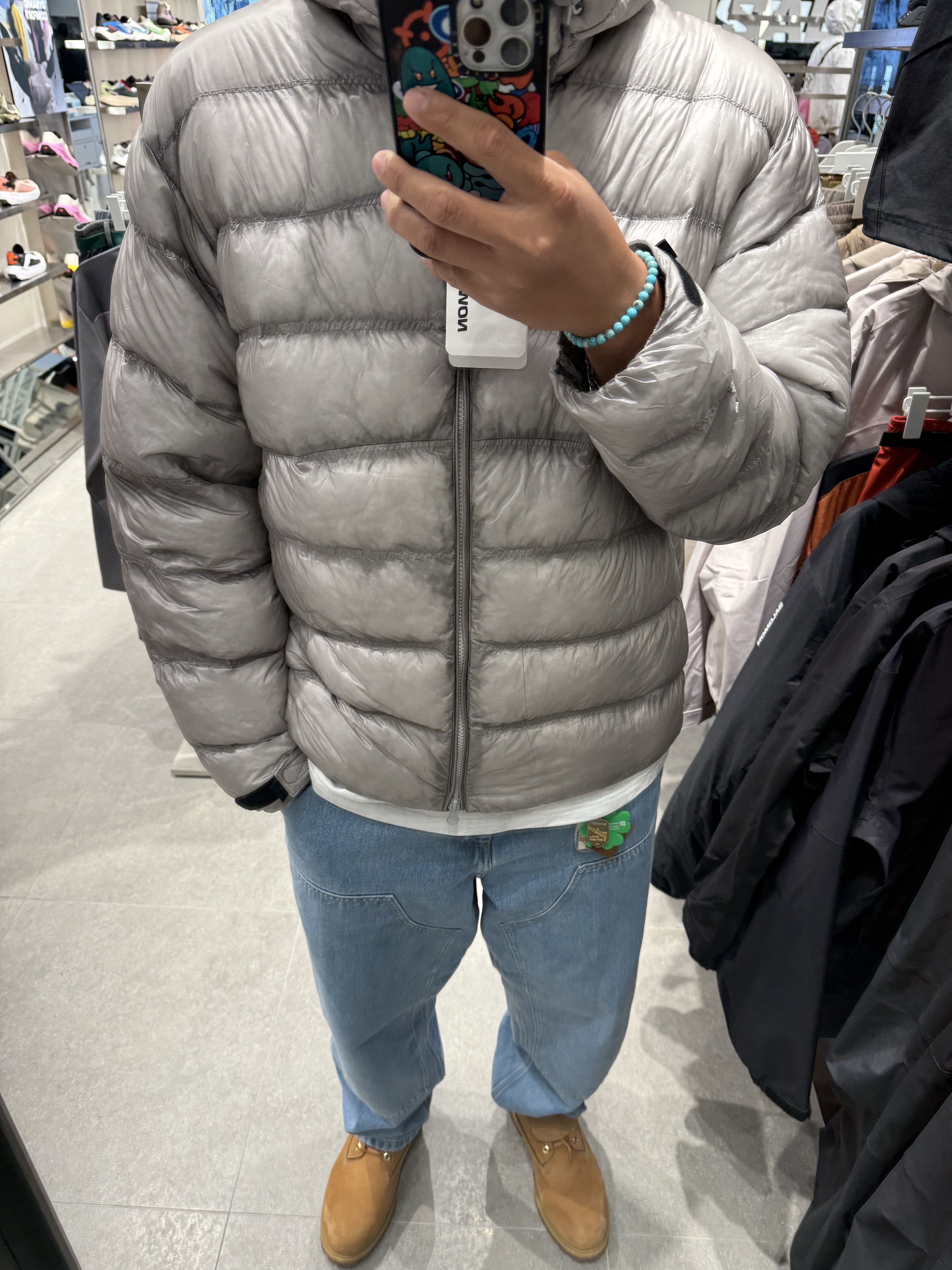 Salomon UNI Cross Insulation Jacket Light Grey 착용 스타일