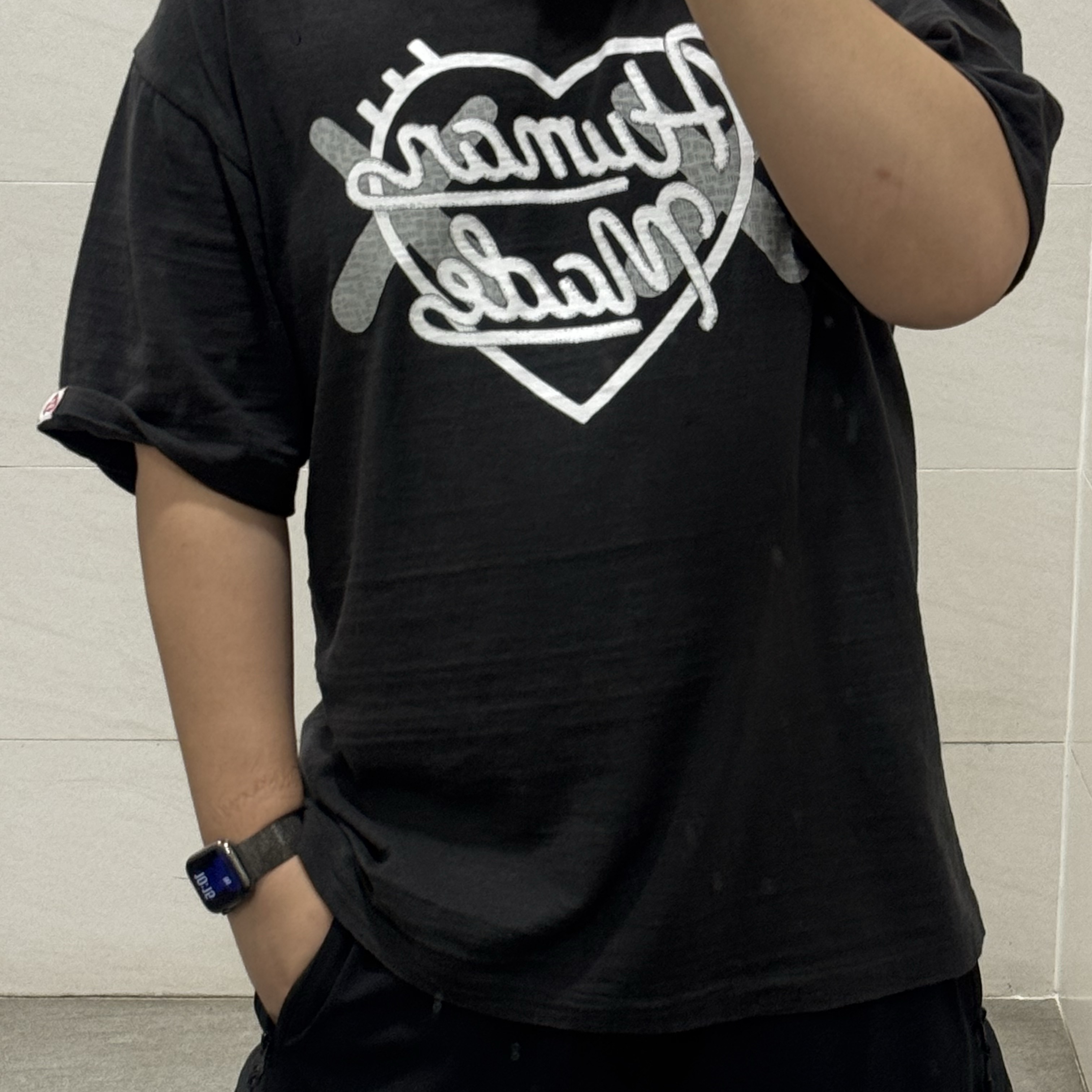 Human Made x Kaws Graphic T-Shirt #1 Black μ°©μ© μ€νμΌ