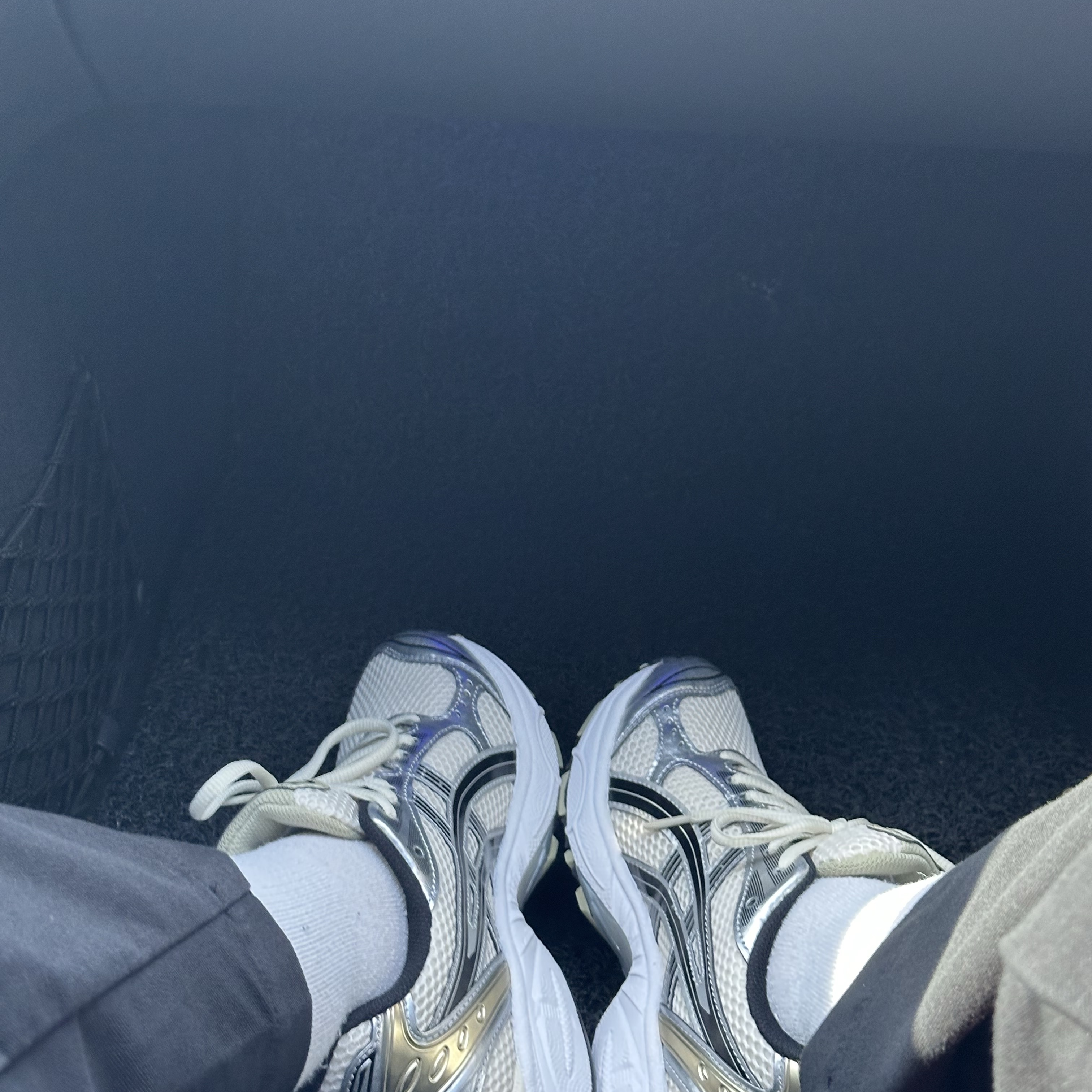 Asics Gel-Kayano 14 Birch Pure Silver 착용 스타일 - 2
