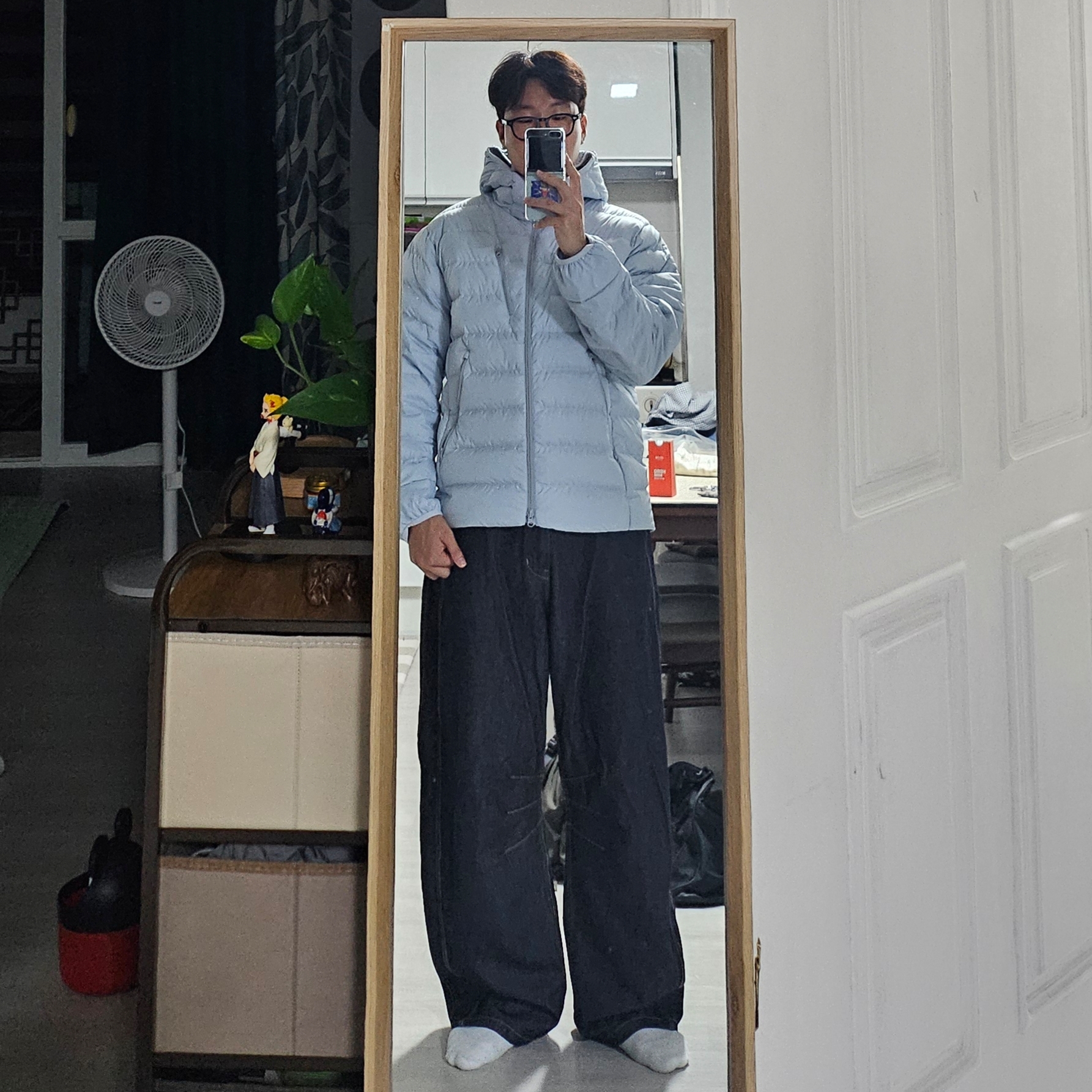 Musinsa Standard City Leisure Hooded Light Down Jacket Cloudy Blue 착용 스타일 - 2