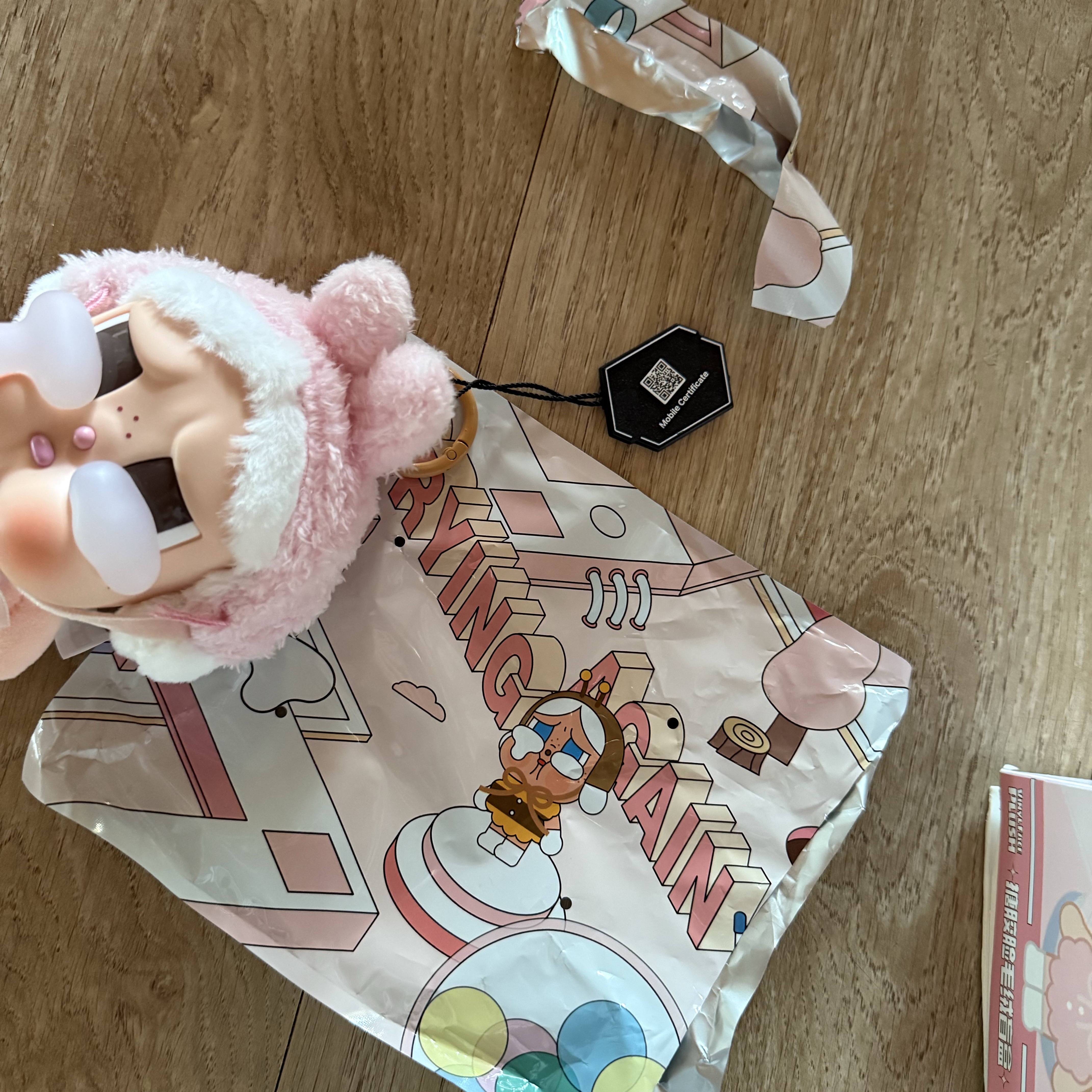 Pop Mart Crybaby Crying Again Series Plush Keyring I'll Give You All My Love (Opened Case) 착용 스타일 - 2