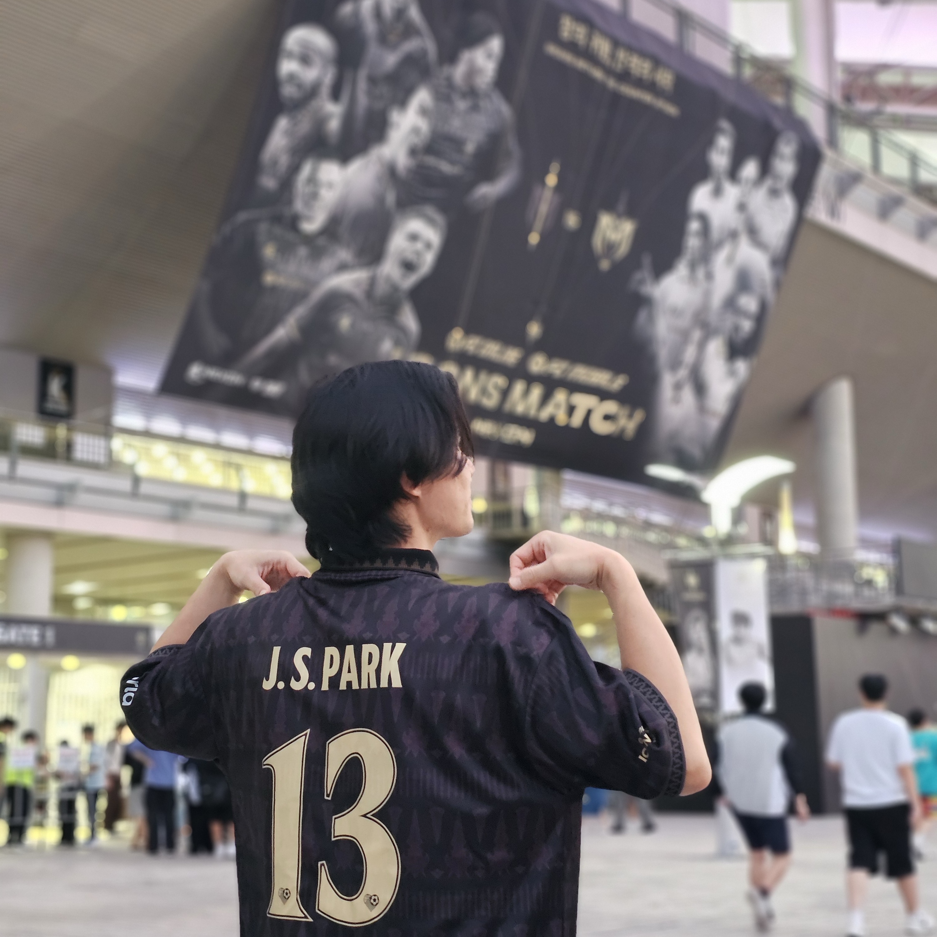 [PRE-ORDER] FC SPEAR Jersey Black XL (Marking) 착용 스타일