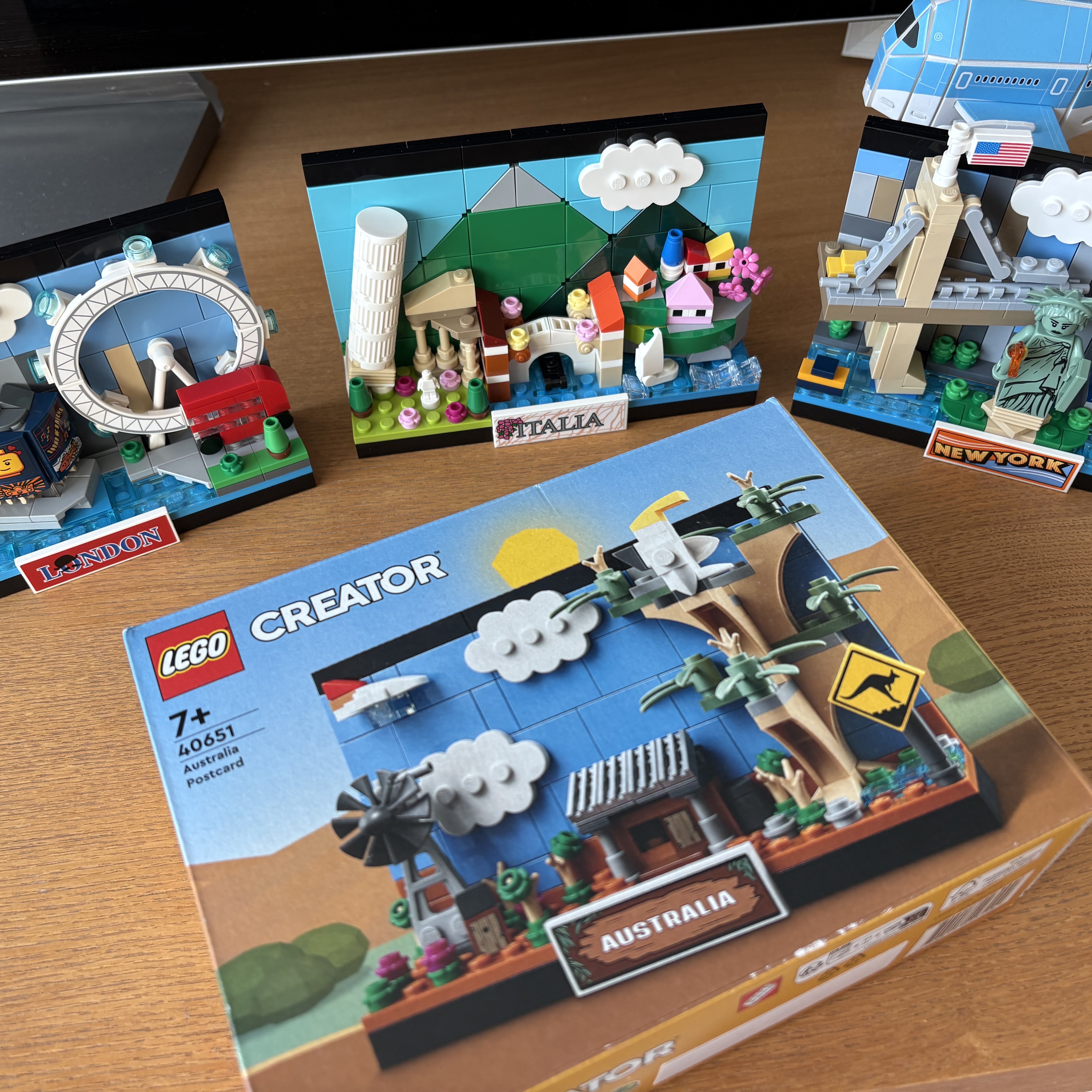Lego New York Postcard, Lego Italy Postcard 착용 스타일 - 6