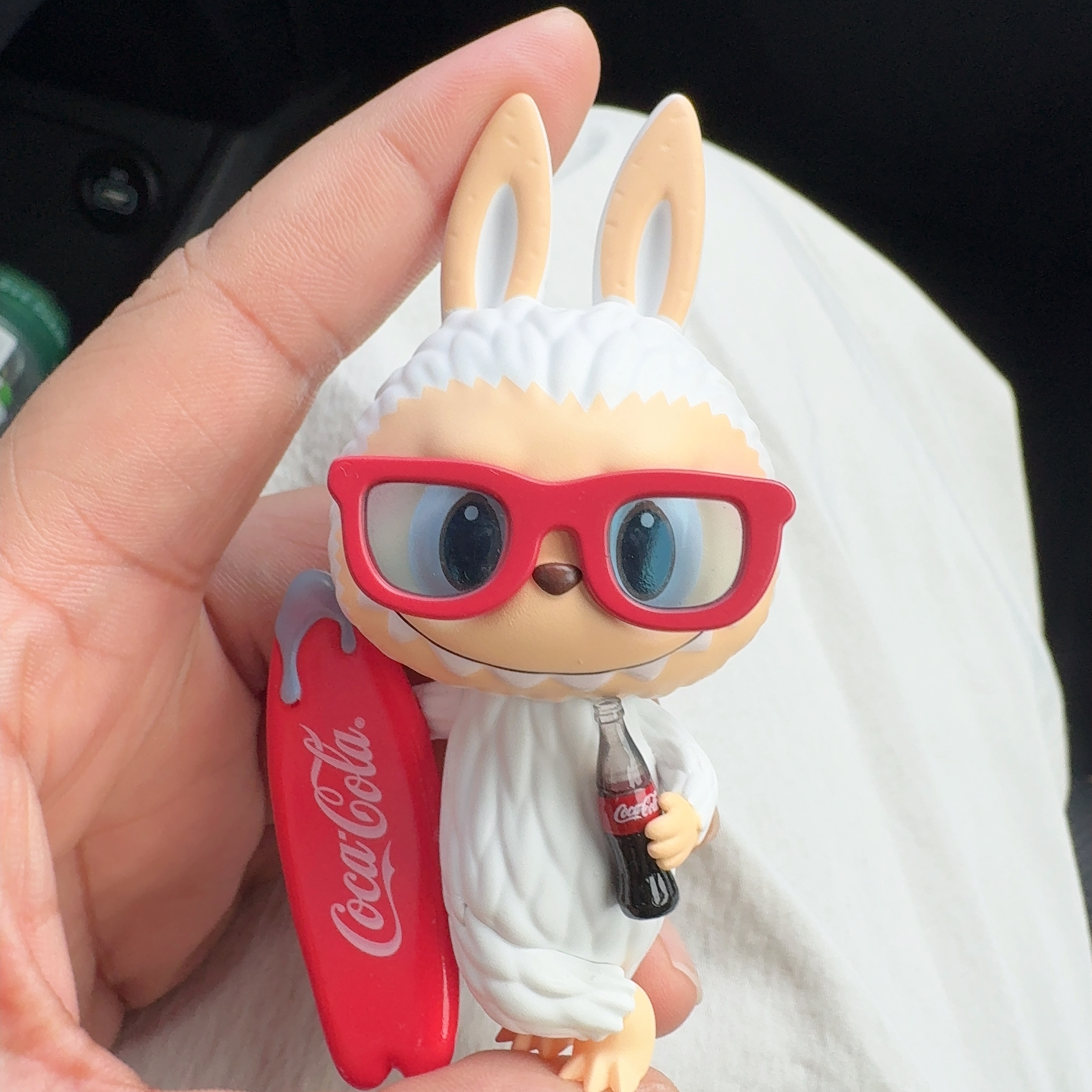 Pop Mart Labubu Coca Cola Series Sealed Case (1 Blind Box) 착용 스타일 - 1