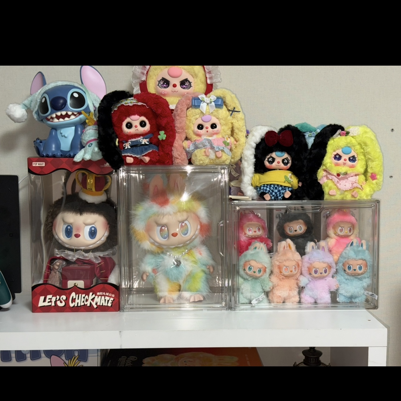 Pop Mart Labubu The Monsters Big Into Energy Series-Rock The Universe Vinyl Plush Doll 착용 스타일 - 1