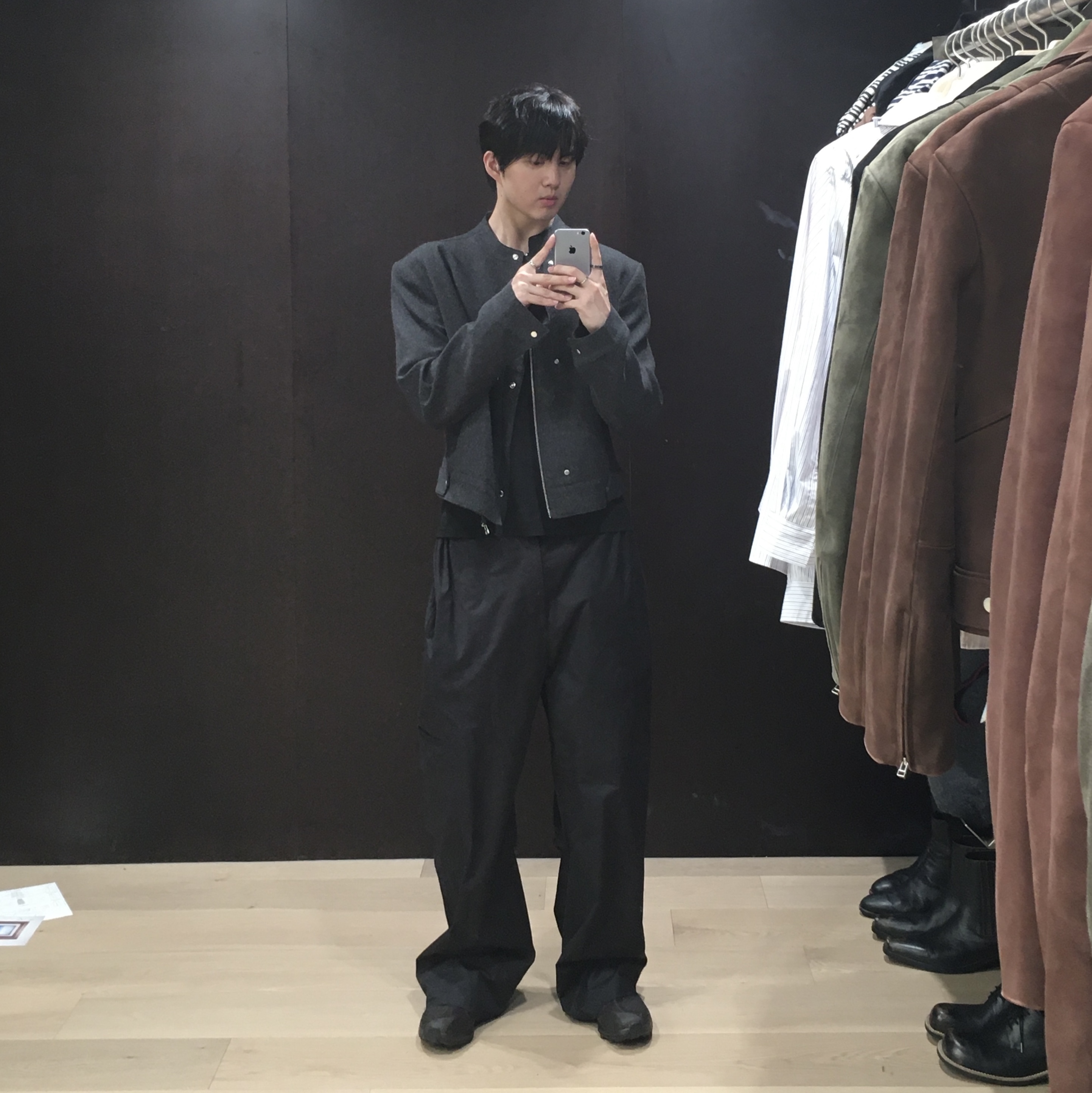 (W) On Running x Post Archive Faction (Paf) Cloudventure Peak Cacao Espresso 착용 스타일 - 2