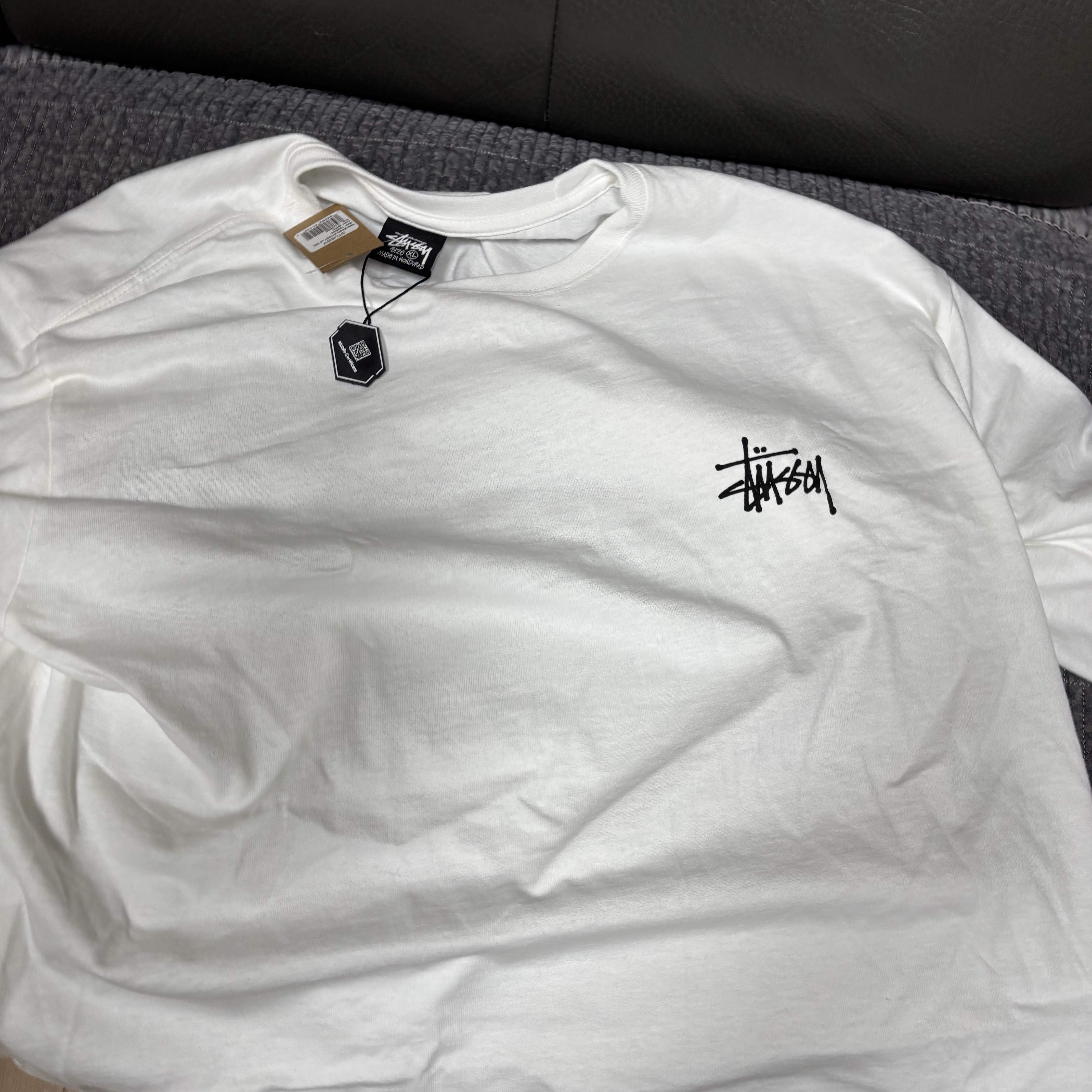 Stussy Basic Stussy LS T-Shirt White 착용 스타일