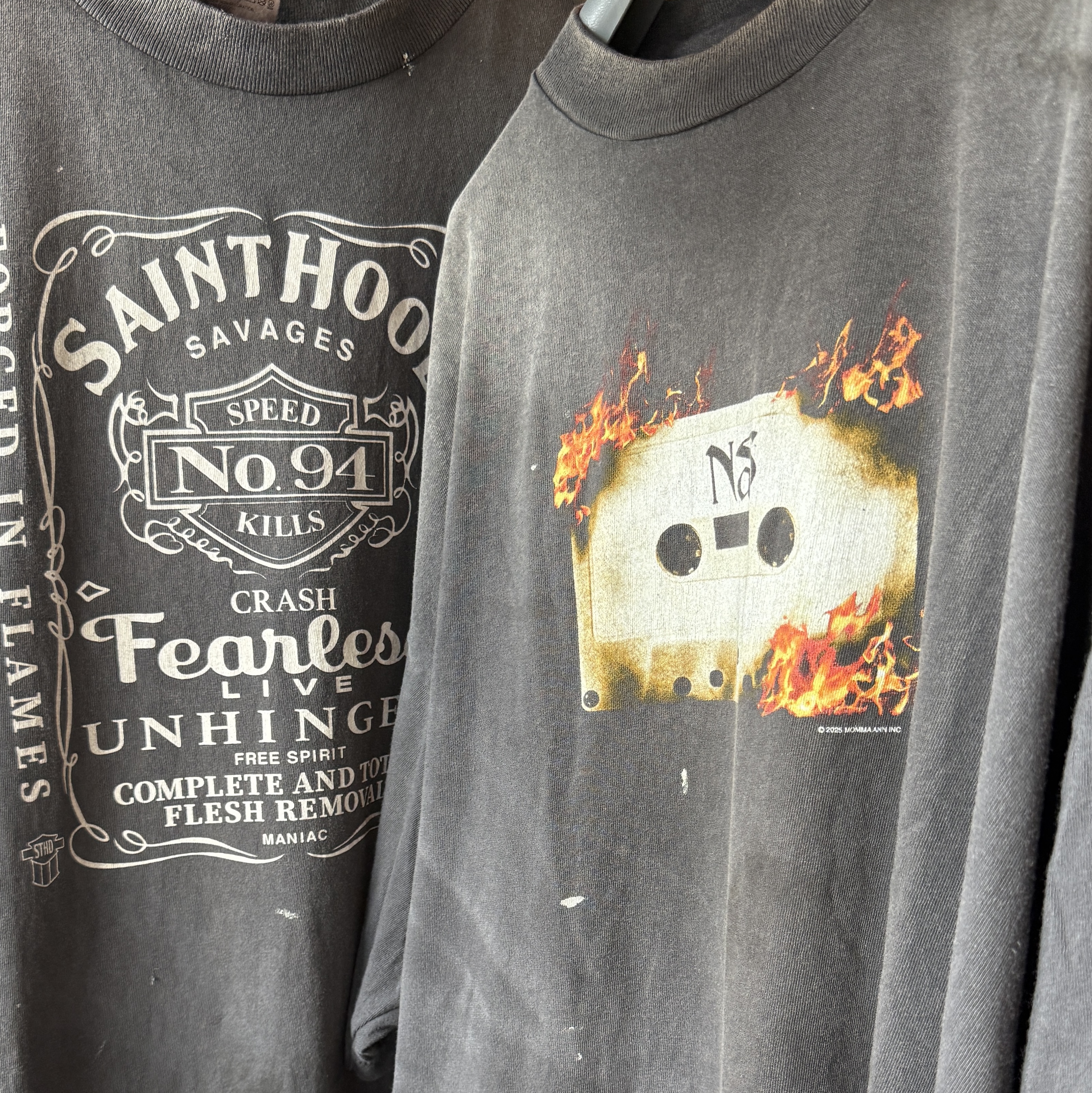 Neighborhood x Saint Mxxxxxx STHD Fearless T-Shirt Black - 25SS, Saint Mxxxxxx x NaS S/S T-Shirt Black - 25AW 착용 스타일 - 2