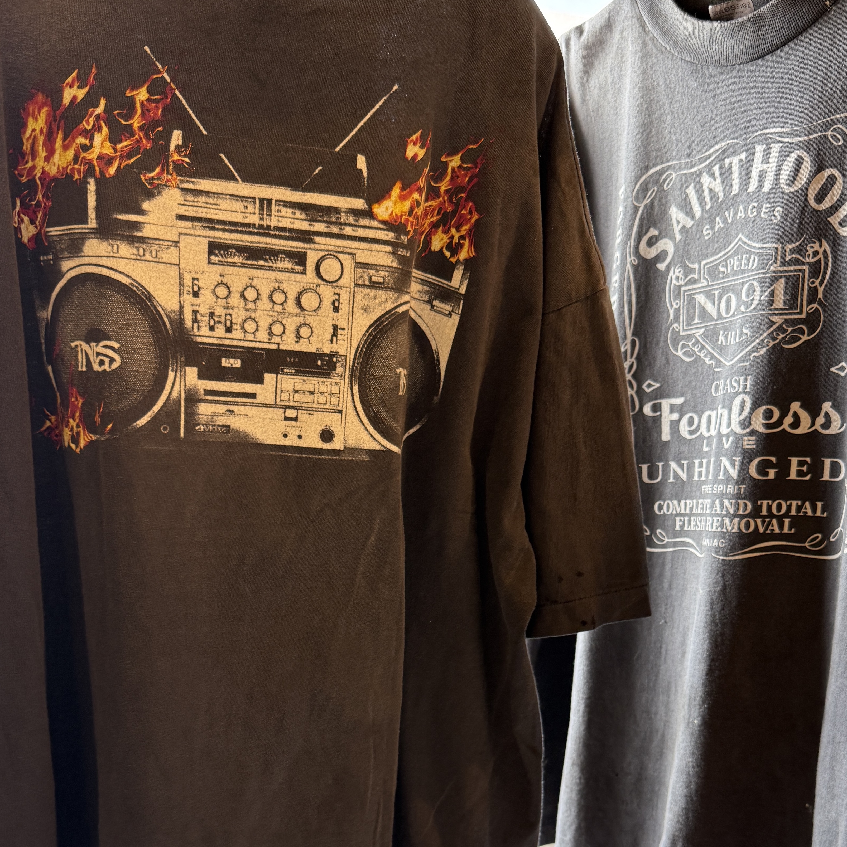 Neighborhood x Saint Mxxxxxx STHD Fearless T-Shirt Black - 25SS, Saint Mxxxxxx x NaS S/S T-Shirt Black - 25AW 착용 스타일 - 1