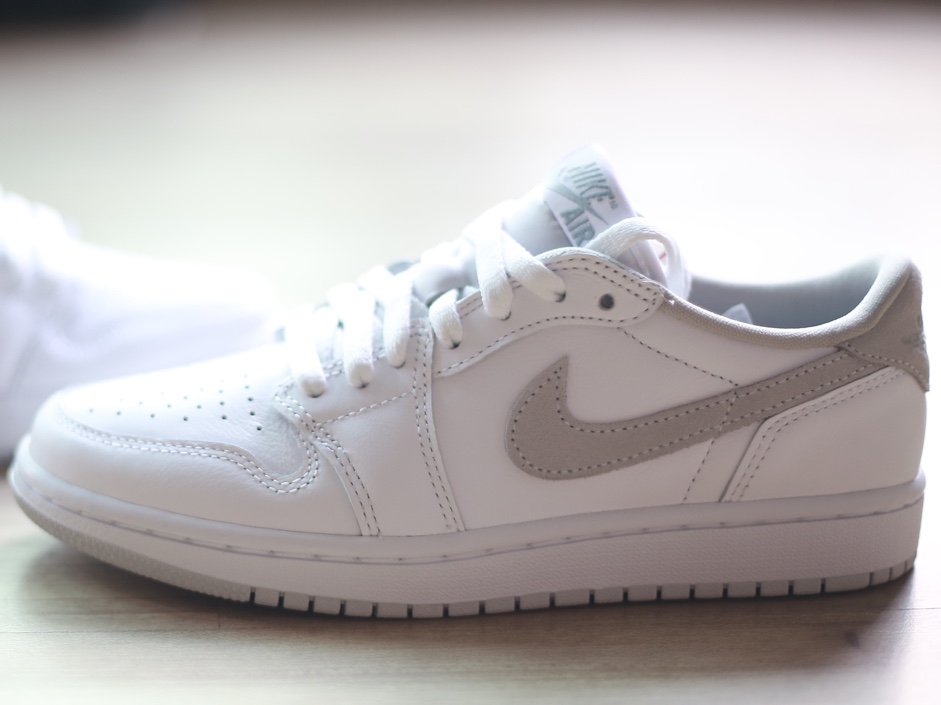 Jordan 1 Low OG Neutral Grey 착용 스타일