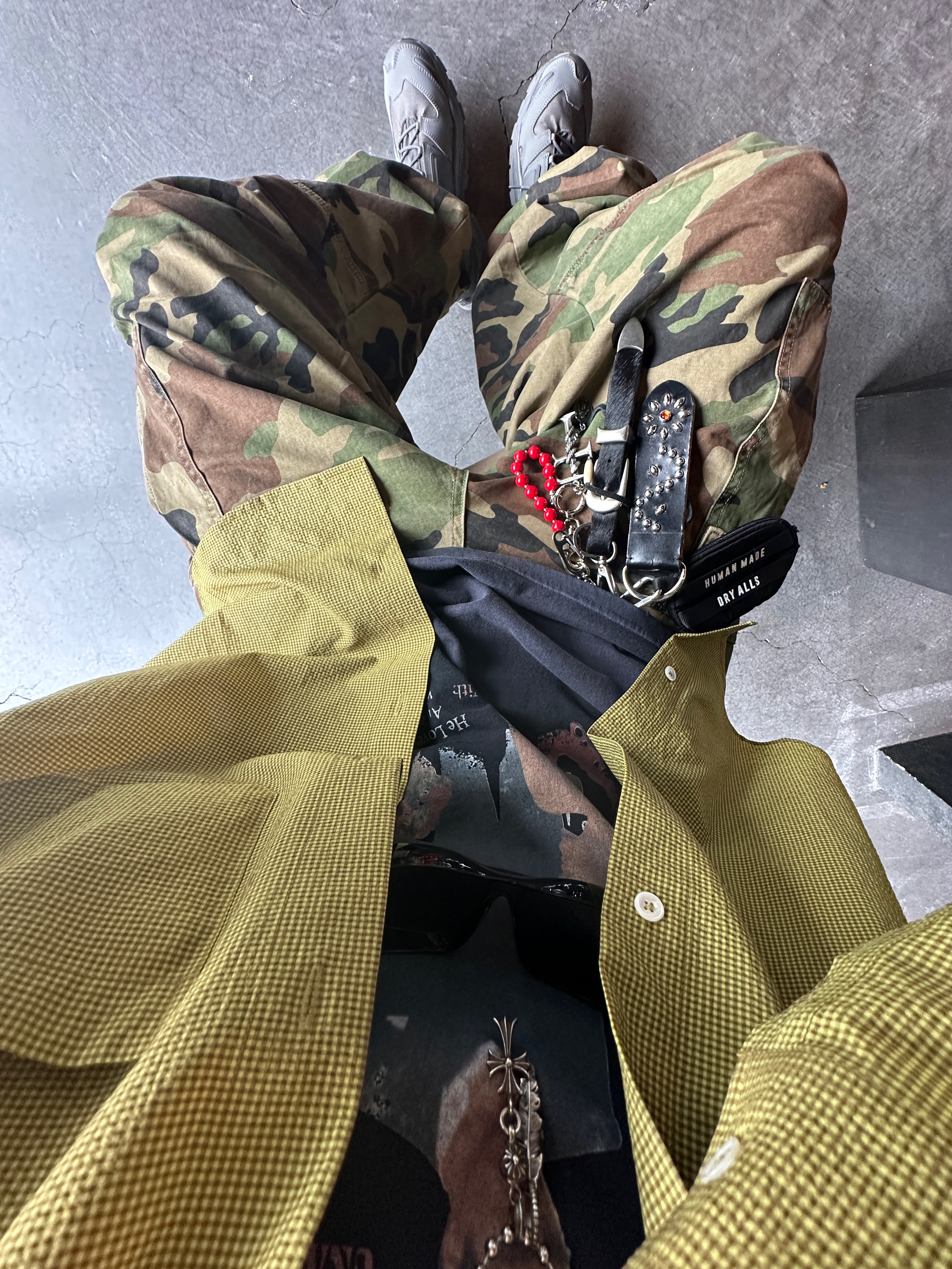 MJD Cropped Check Shirt Yellow, NOD Stone Washed Cargo Pants Camo 착용 스타일 - 5