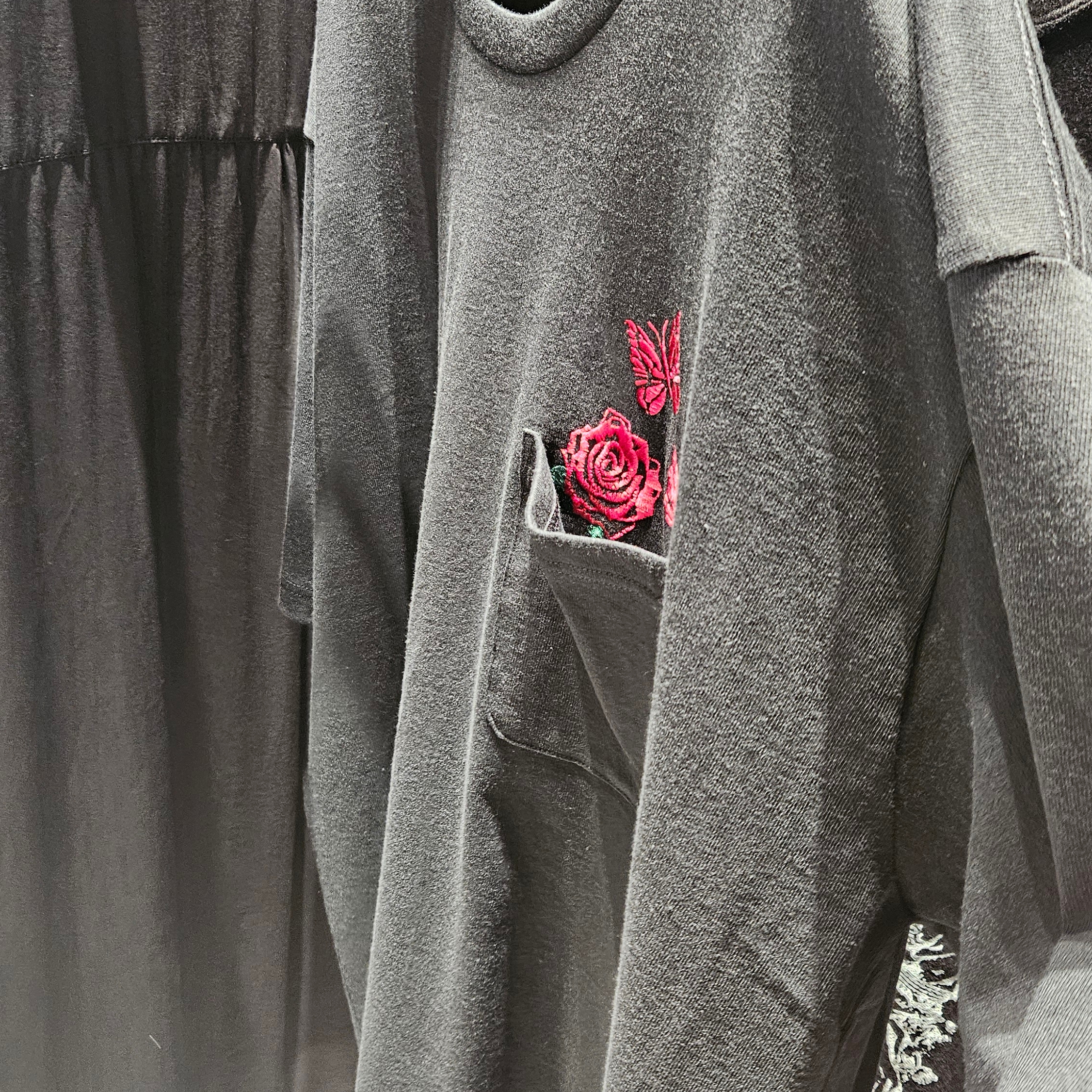 Needles x Wildside Yohji Yamamoto Pocket T-Shirt Black 착용 스타일