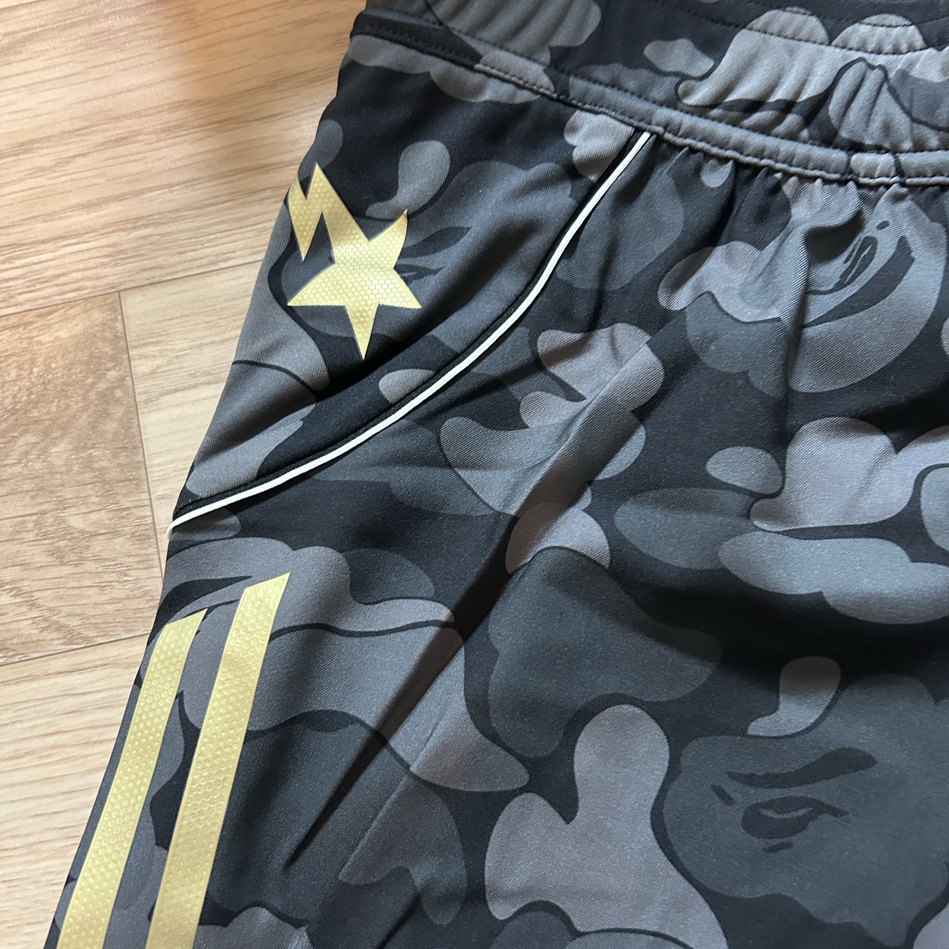 Adidas x BAPE FB Shorts Black - KR Sizing 착용 스타일