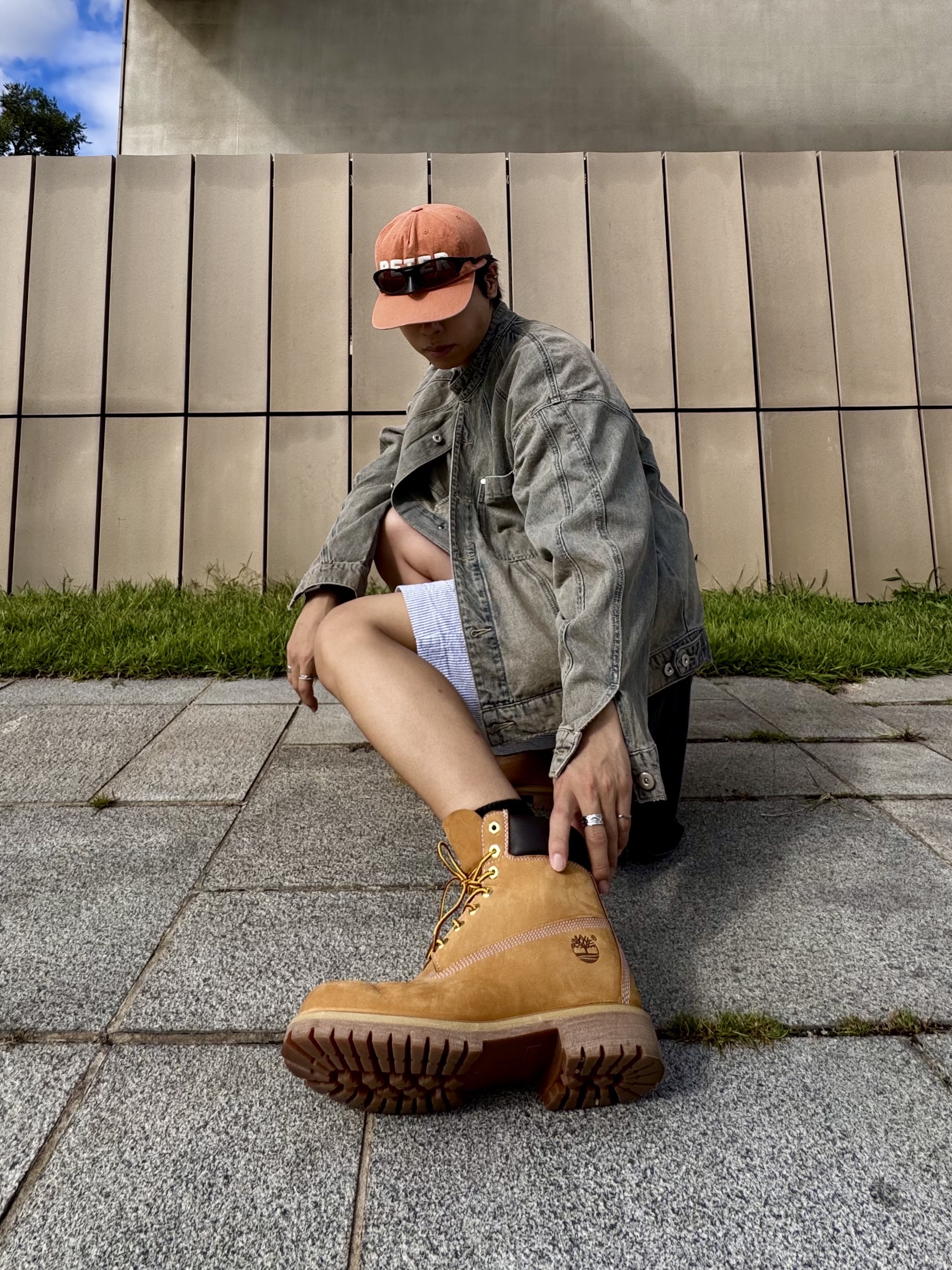 Oakley Plantaris Matte Black Frame Prizm Grey Lenses Regular Universal Fit, Timberland Premium 6 inch Waterproof Boot Wheat Nubuck - Wide 착용 스타일 - 1