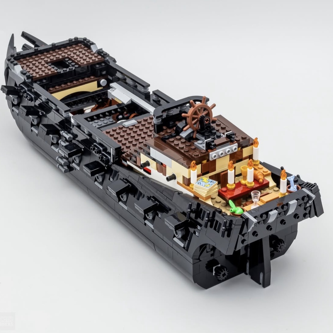 Lego Icons Captain Jack Sparrow's Pirate Ship 착용 스타일 - 4