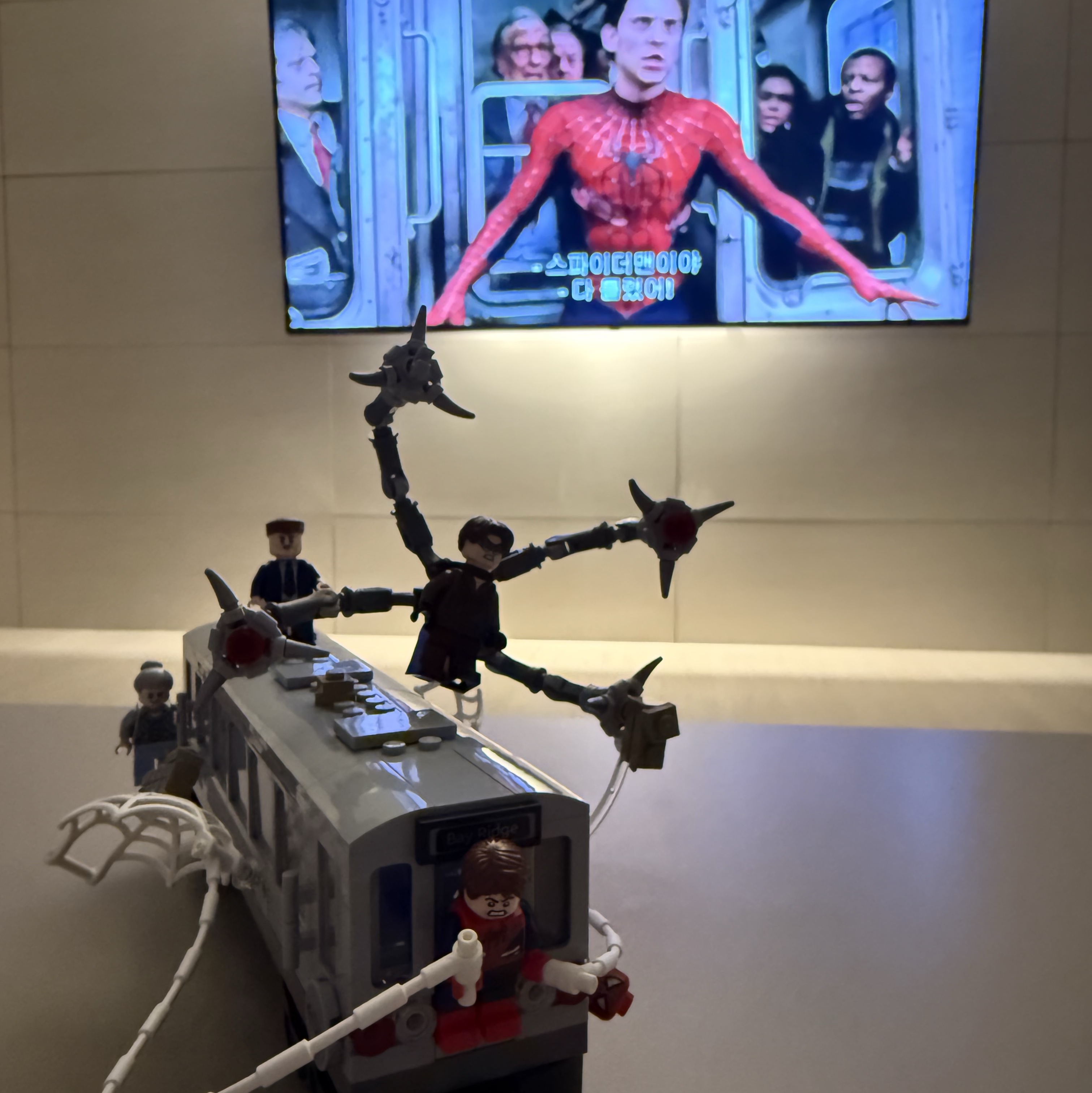 Lego Marvel Spider-Man vs. Doc Ock Subway Train Scene 착용 스타일
