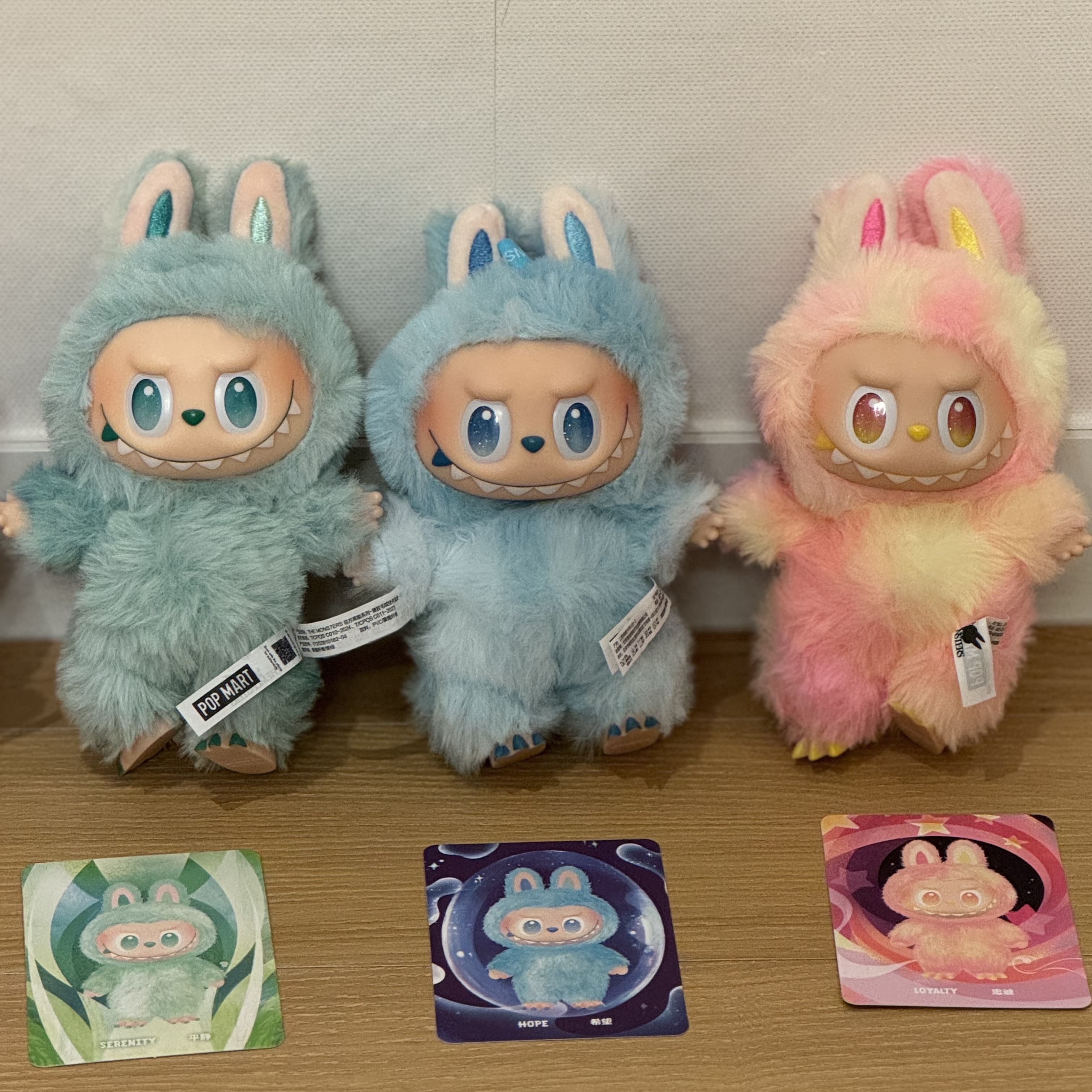 Pop Mart Labubu The Monsters Highlight Series Sealed Case (6 Blind Boxes) 착용 스타일 - 1