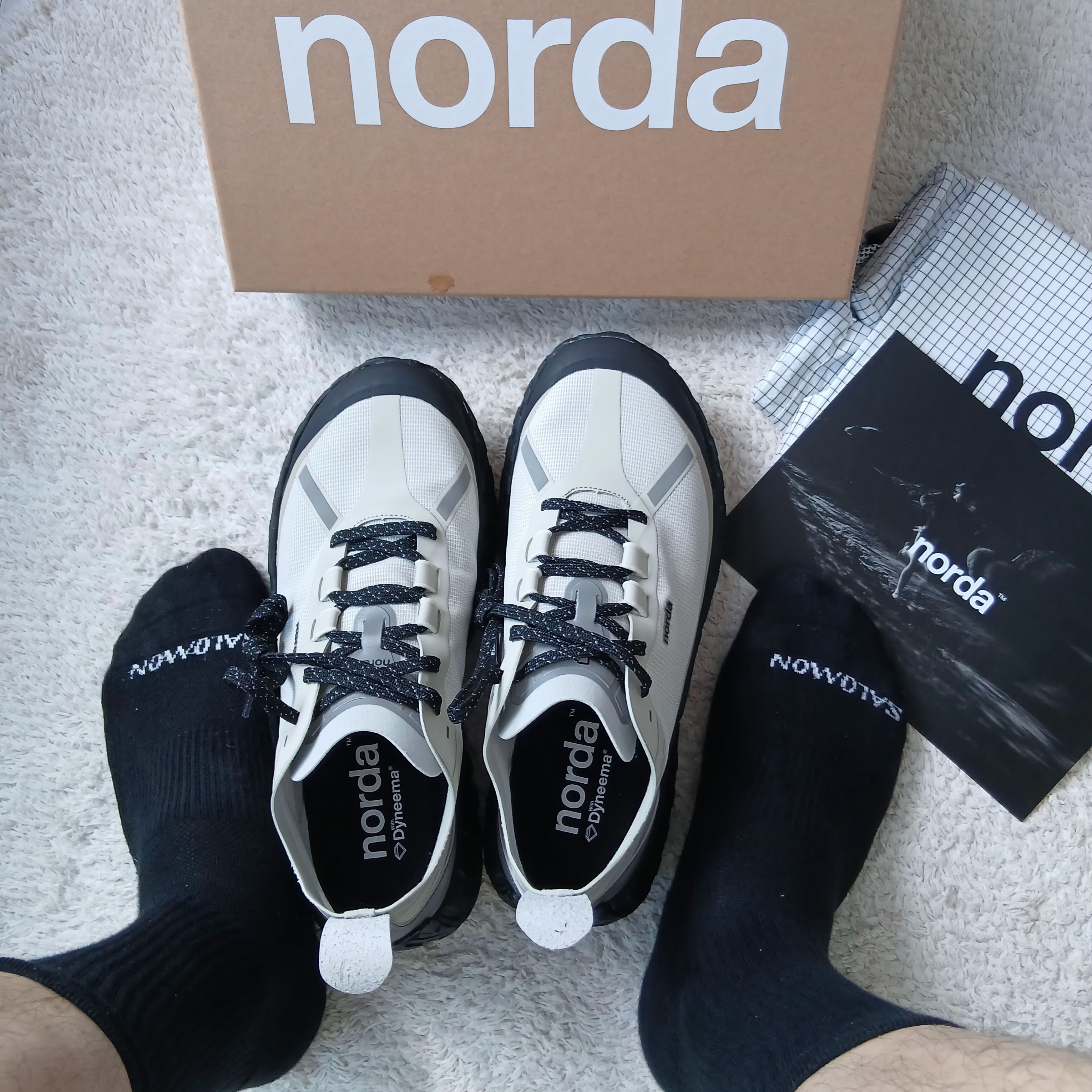 Norda 001/A Cinder 착용 스타일 - 1