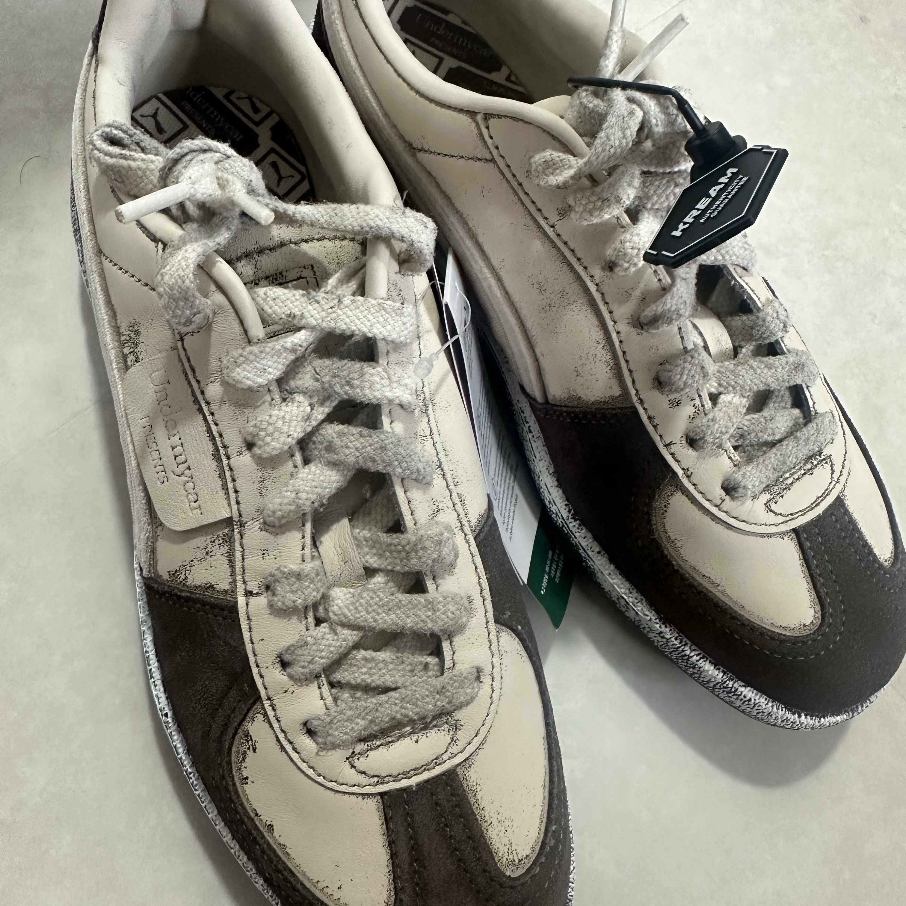 Puma x Undermycar Palermo Alpine Snow Flat Bronze 착용 스타일