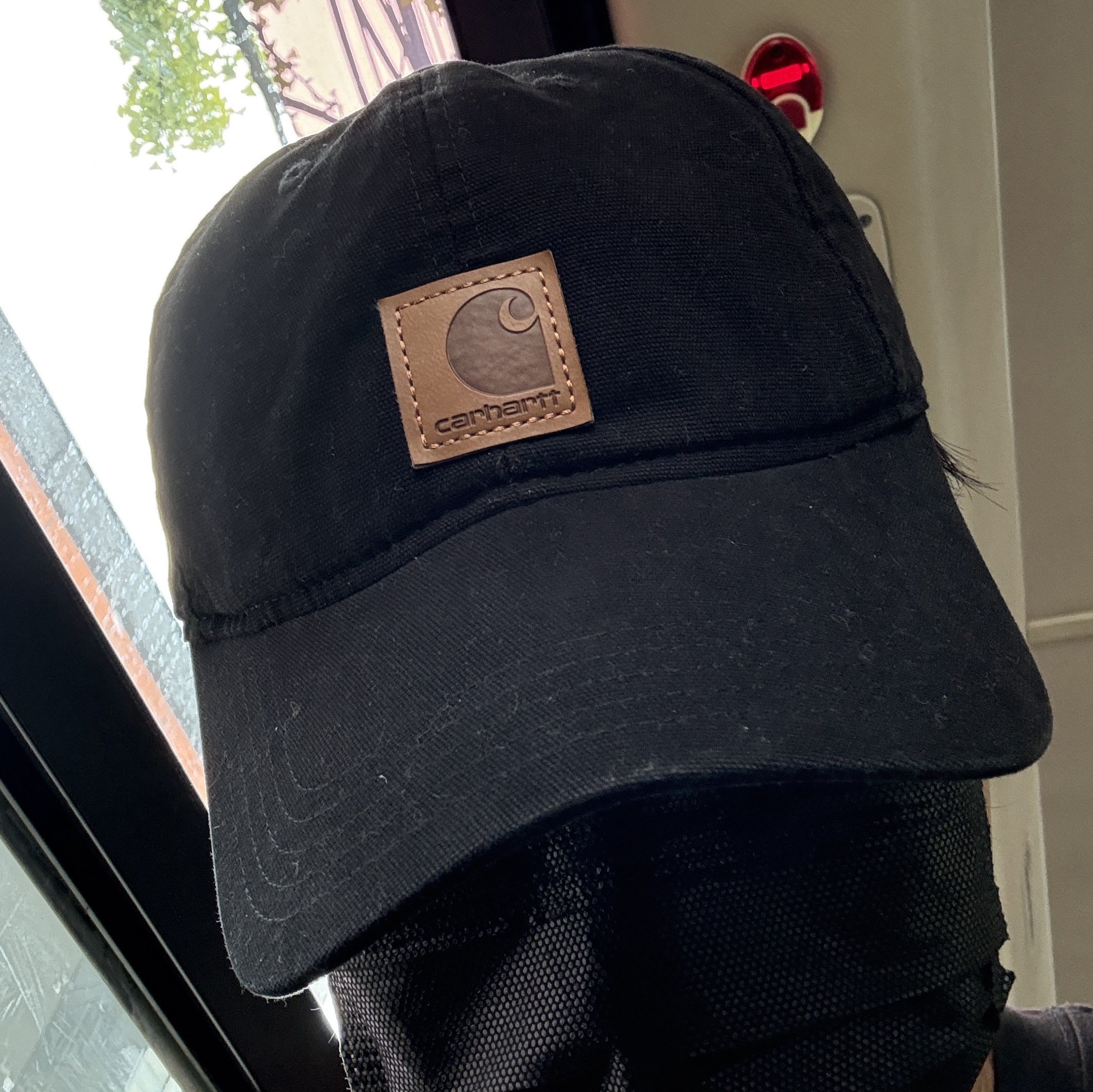 Carhartt Canvas Cap Black 착용 스타일