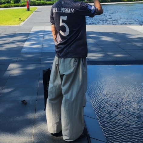Adidas Real Madrid 2024/25 3rd Jersey Charcoal - KR Sizing (Non Marking Ver.) 착용 스타일