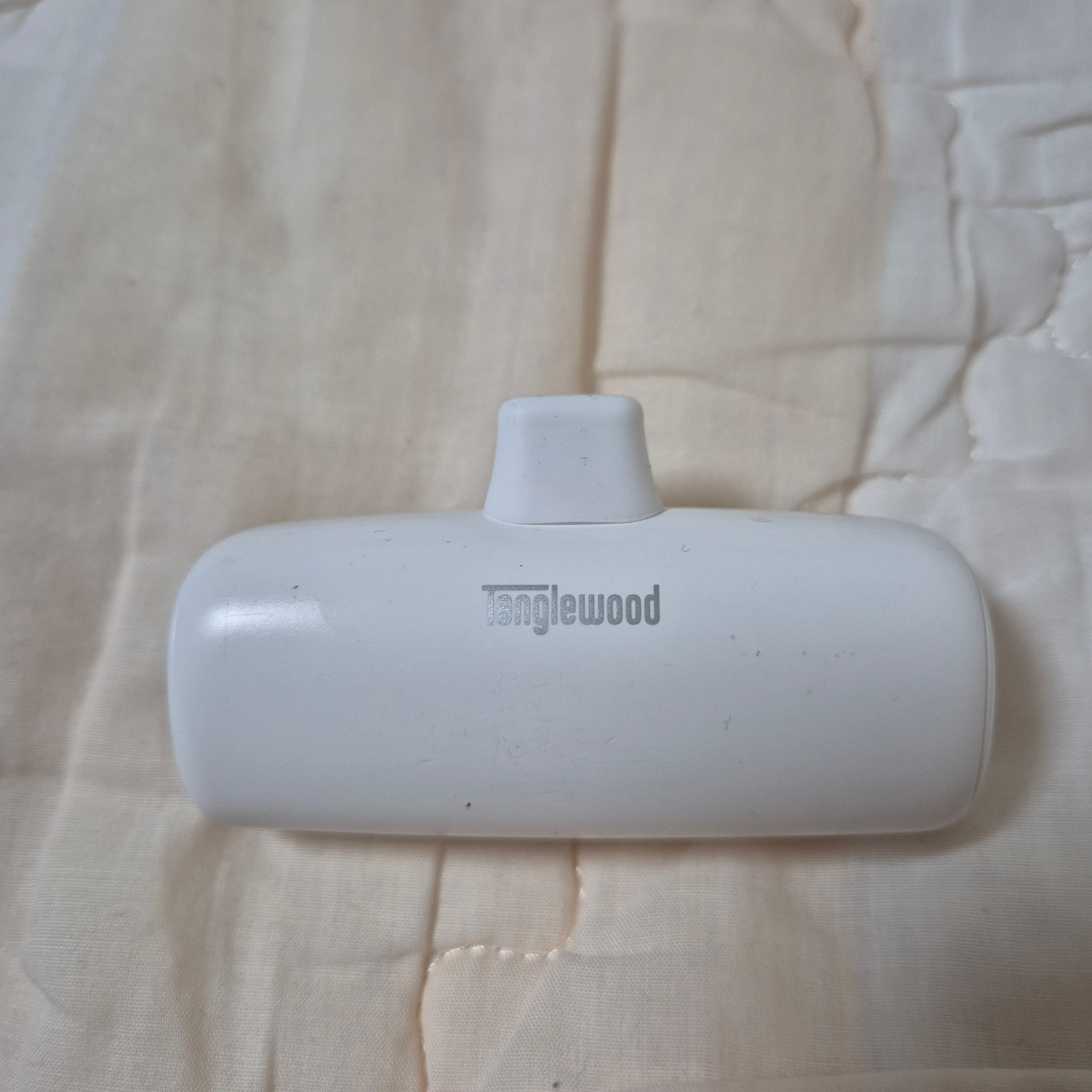Tanglewood Docking All-in-One Power Bank 5000mAh 착용 스타일