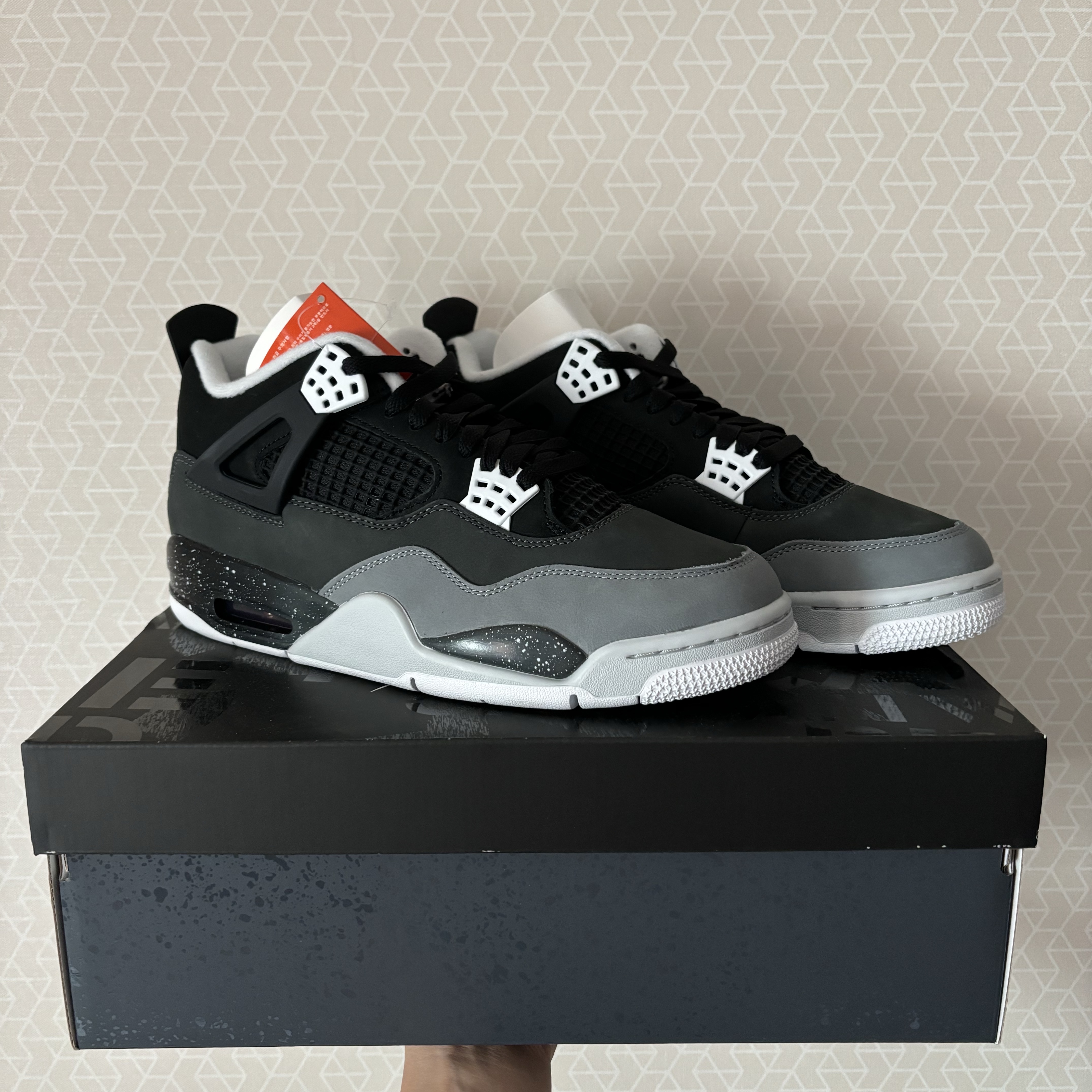 Jordan 4 Retro Fear 2024 착용 스타일