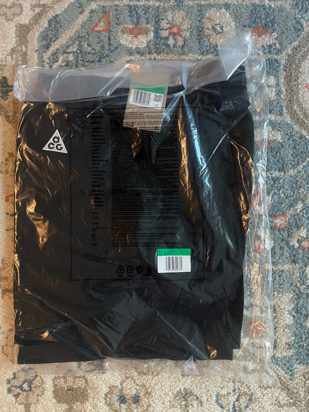 Nike ACG Reservoir Goat Shorts Black - Asia 착용 스타일 - 1
