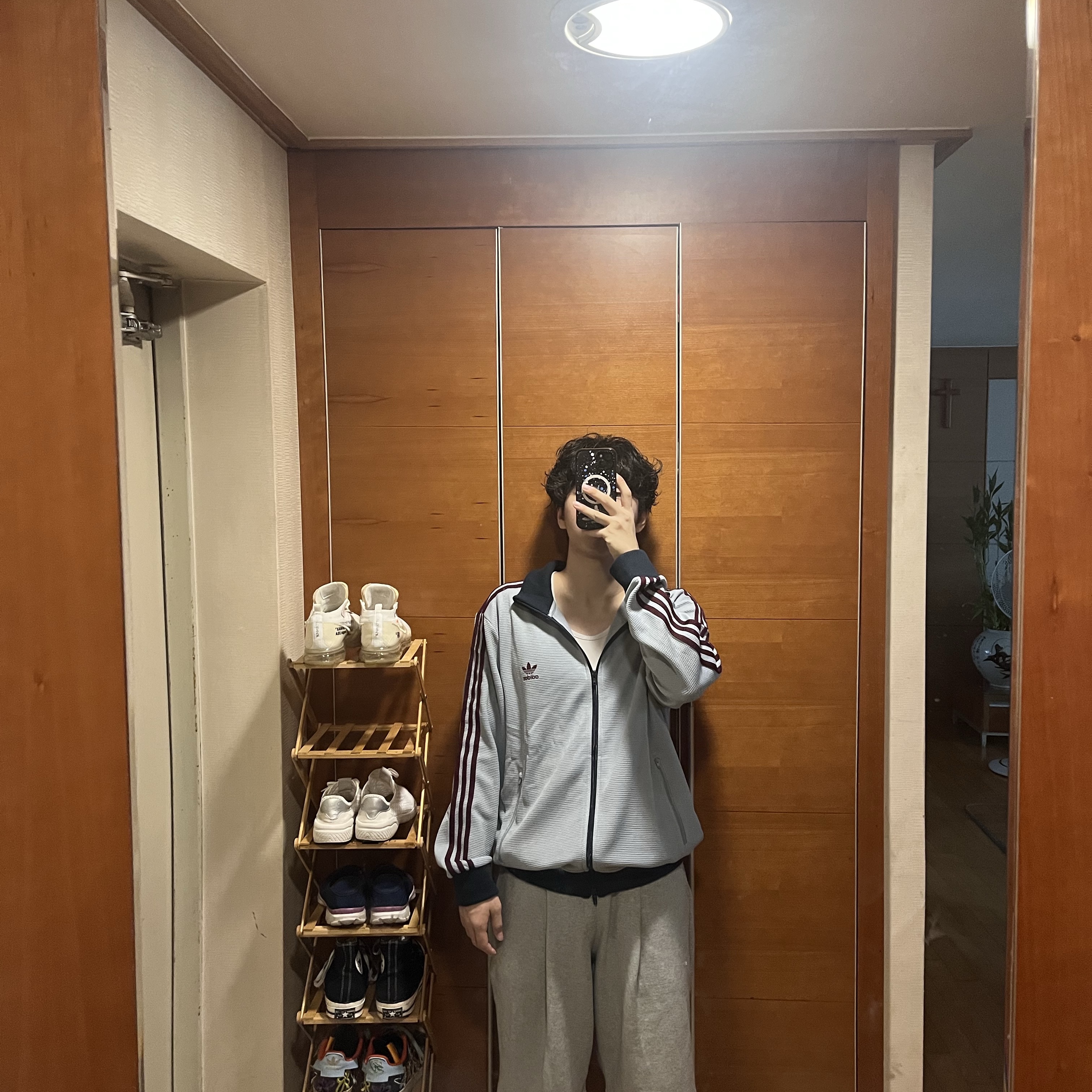 Adidas Originals Track Top Light Grey - KR Sizing 착용 스타일 - 2