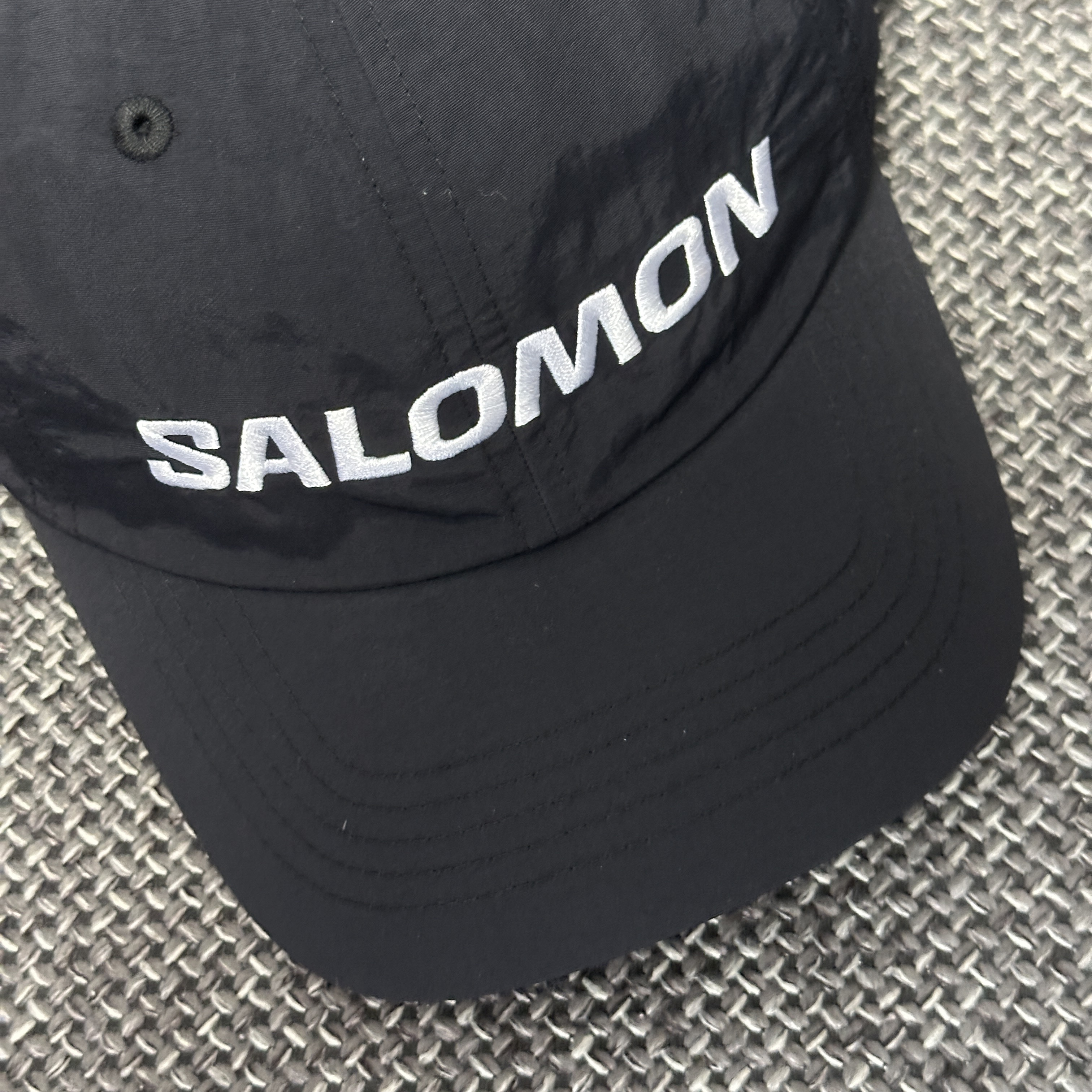 Salomon Primary Ball Cap Black 착용 스타일 - 1