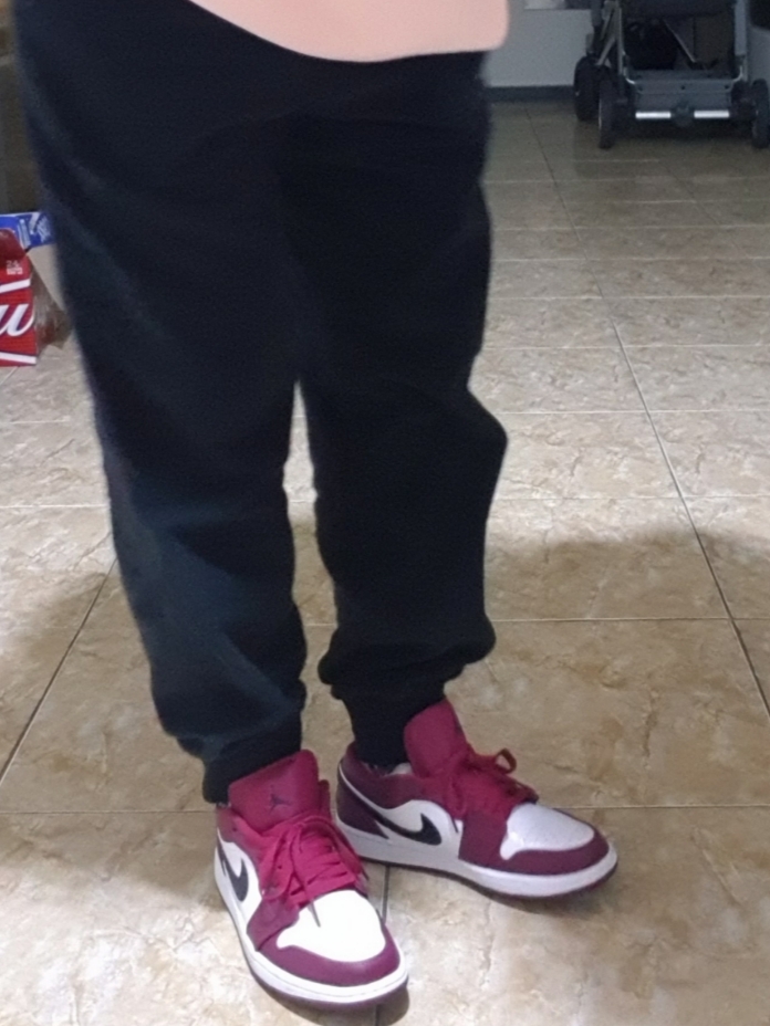 Jordan 1 Low Noble Red 착용 스타일