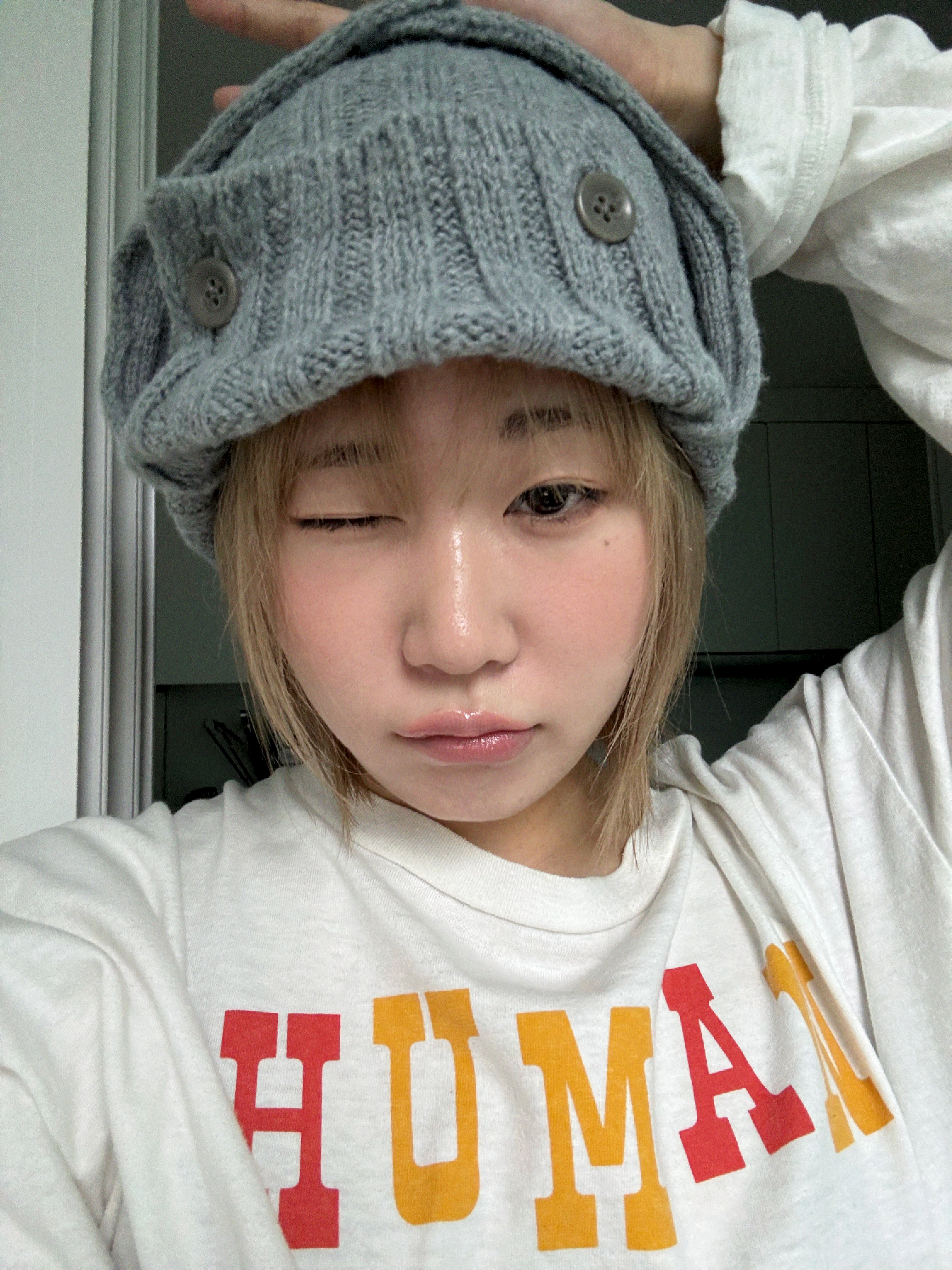 Kapital 5G Wool 3x3 Rib Hunting Knit Cap Light Gray, Human Made Graphic L/S T-Shirt White 착용 스타일