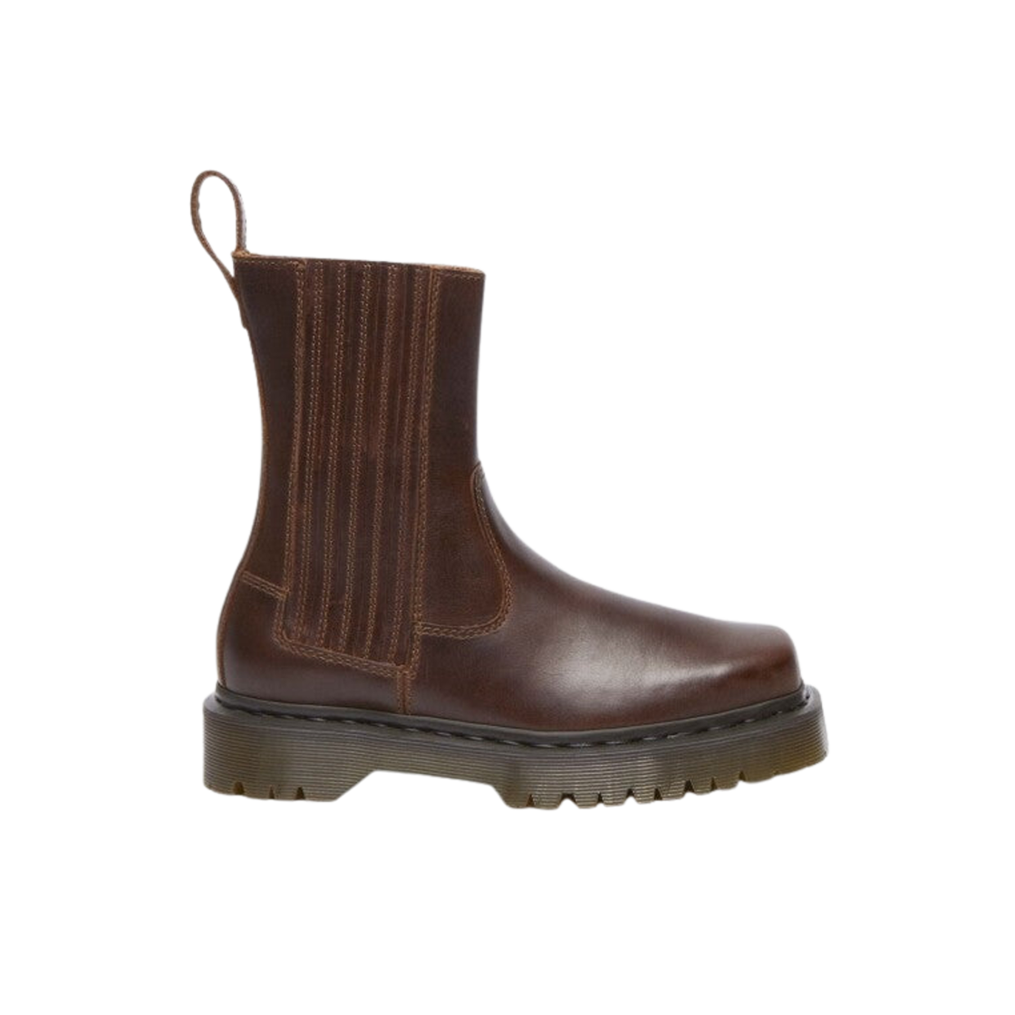32143243 (W) Dr. Martens Amaayah Lo Brown