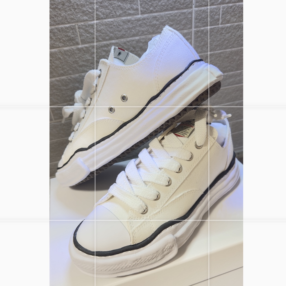 Maison Mihara Yasuhiro Peterson OG Sole Canvas Low Sneakers White 착용 스타일