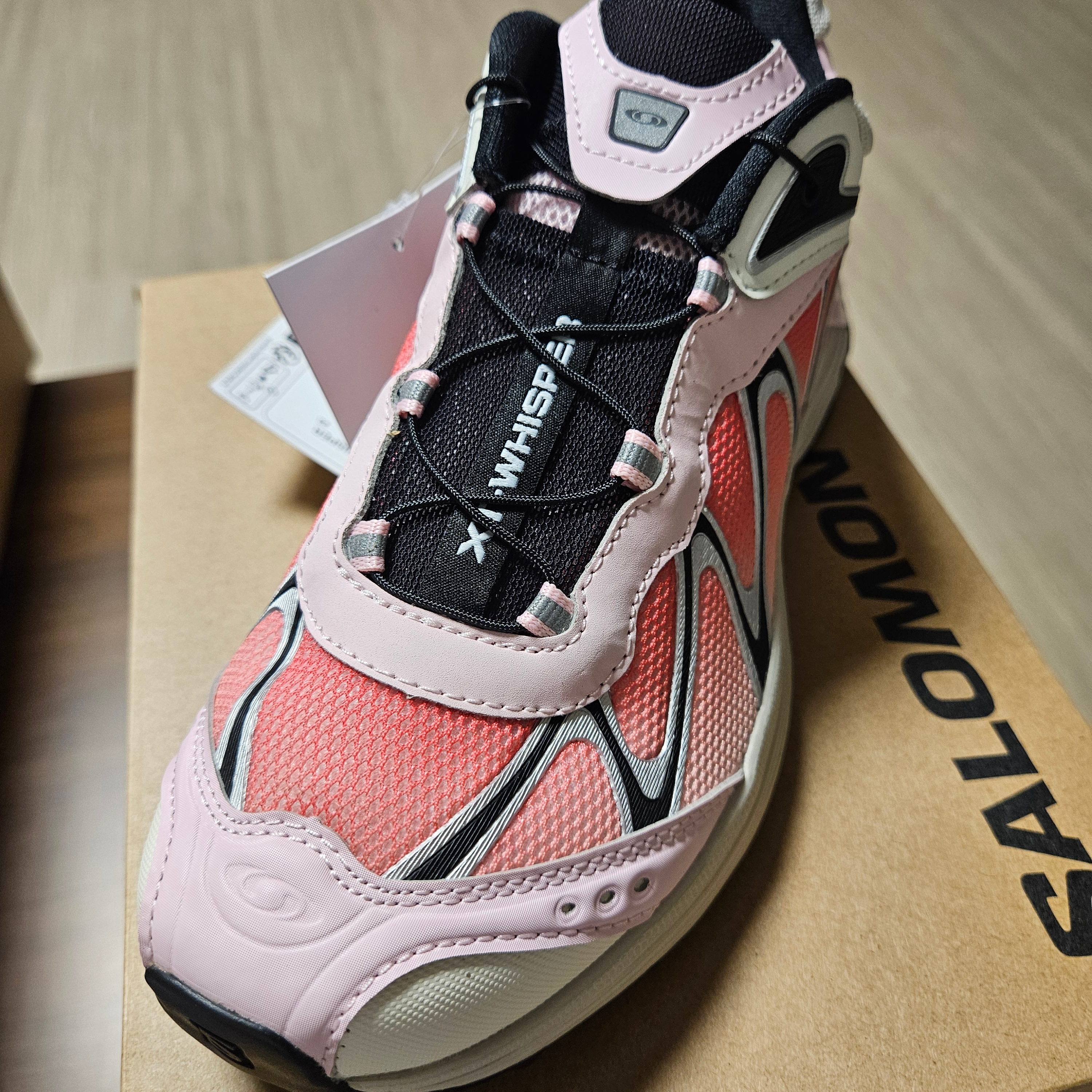 Salomon XT-Whisper Fairy Tale Black 착용 스타일
