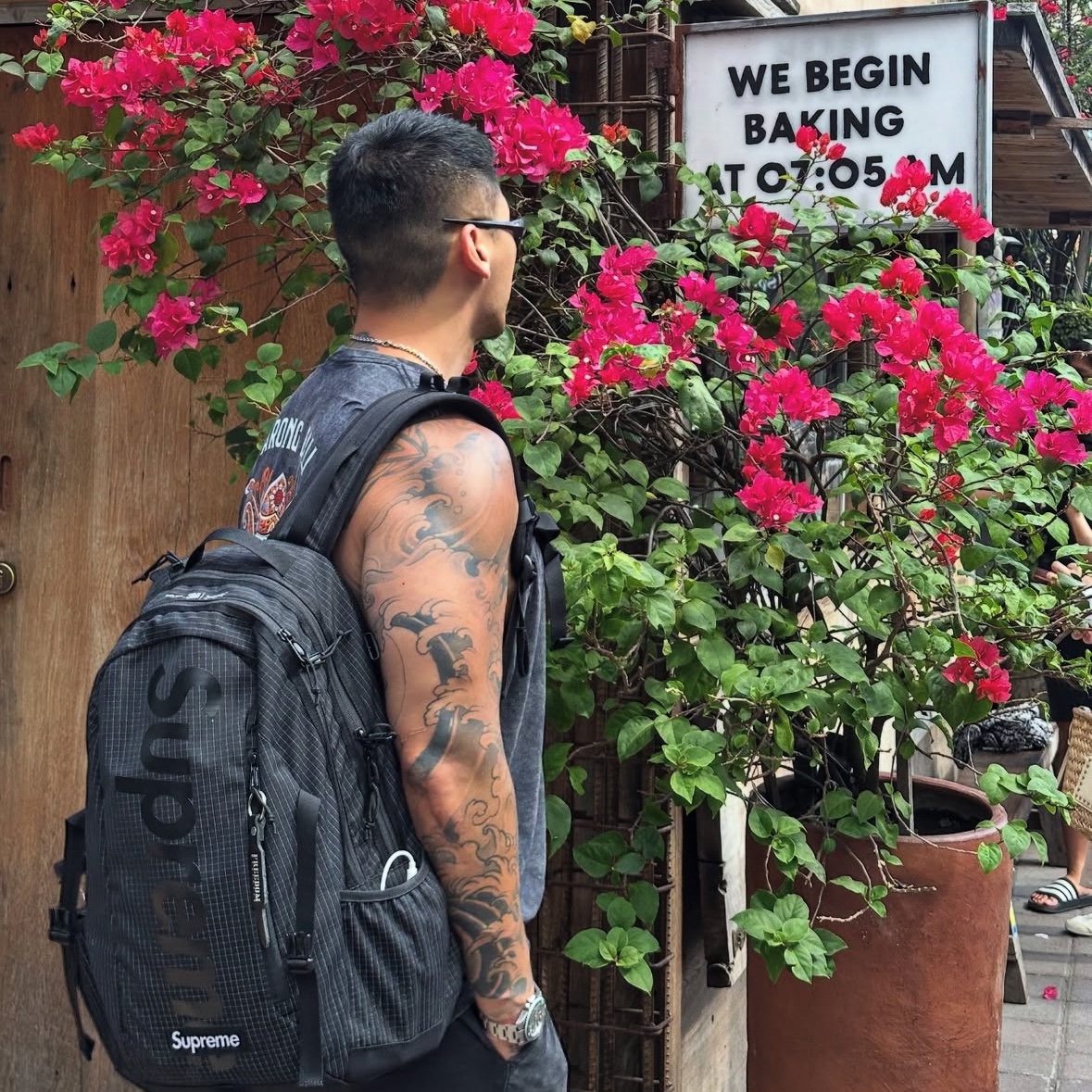 Supreme Backpack Black - 24SS, Rolex Submariner Date 40mm 116610LV Green Oyster 착용 스타일