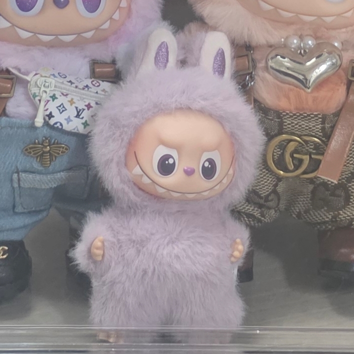Pop Mart Labubu The Monsters Pin For Love Series Vinyl Plush Pendant (A-M) M (Opened Case) 착용 스타일