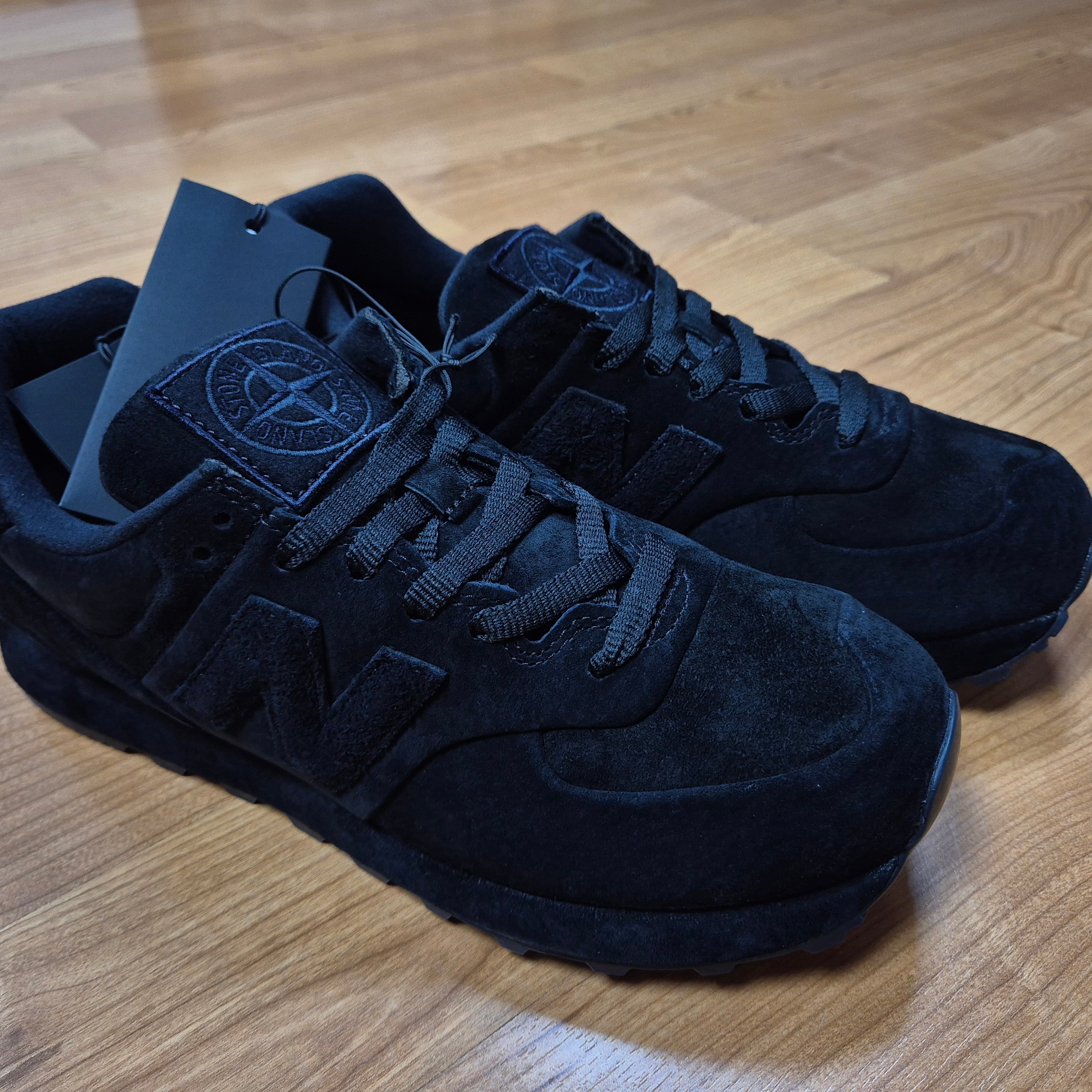 New Balance x Stone Island 574 Ghost Navy Blue 착용 스타일 - 1